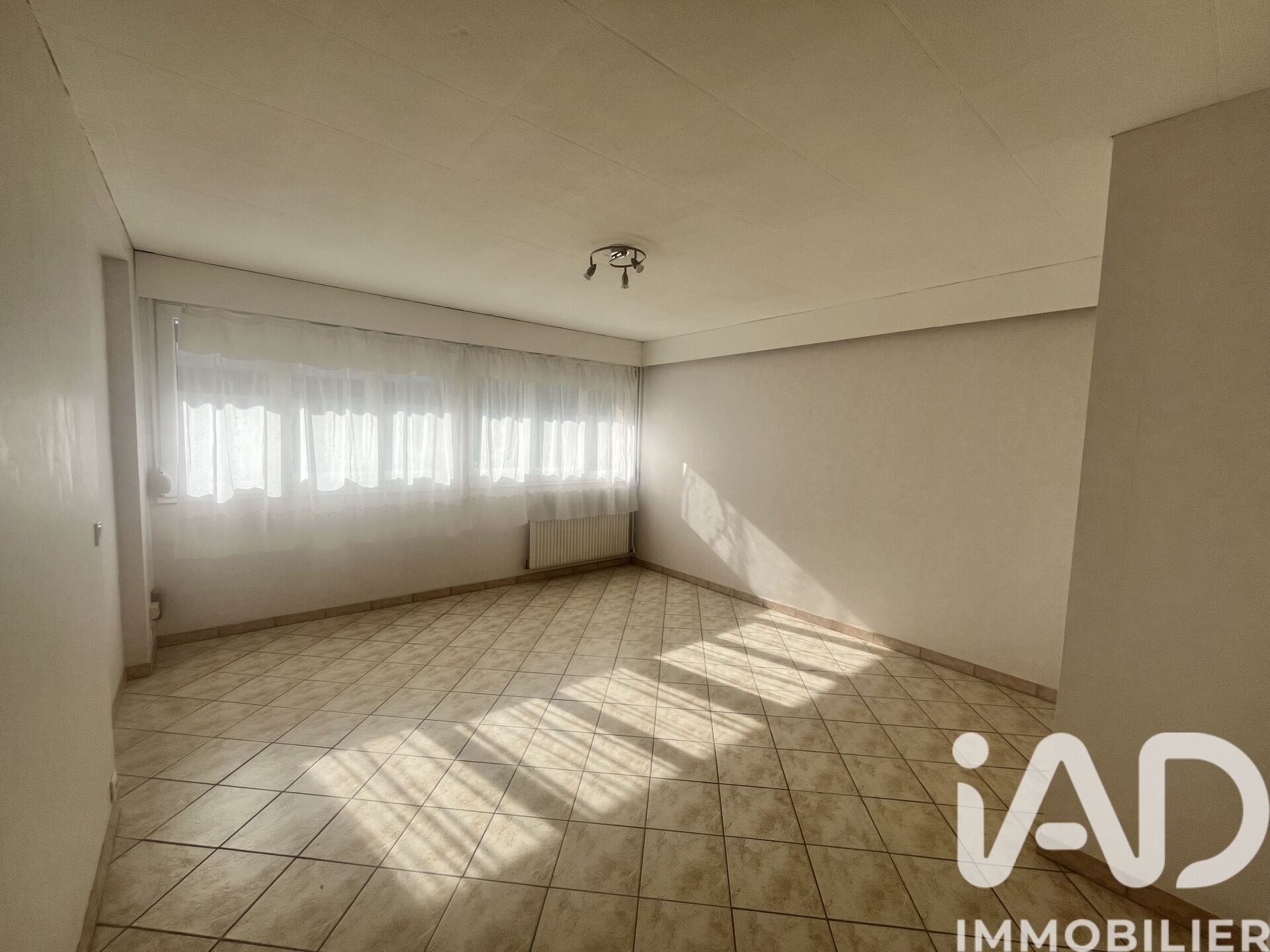 Appartement à vendre, 61m², Evry