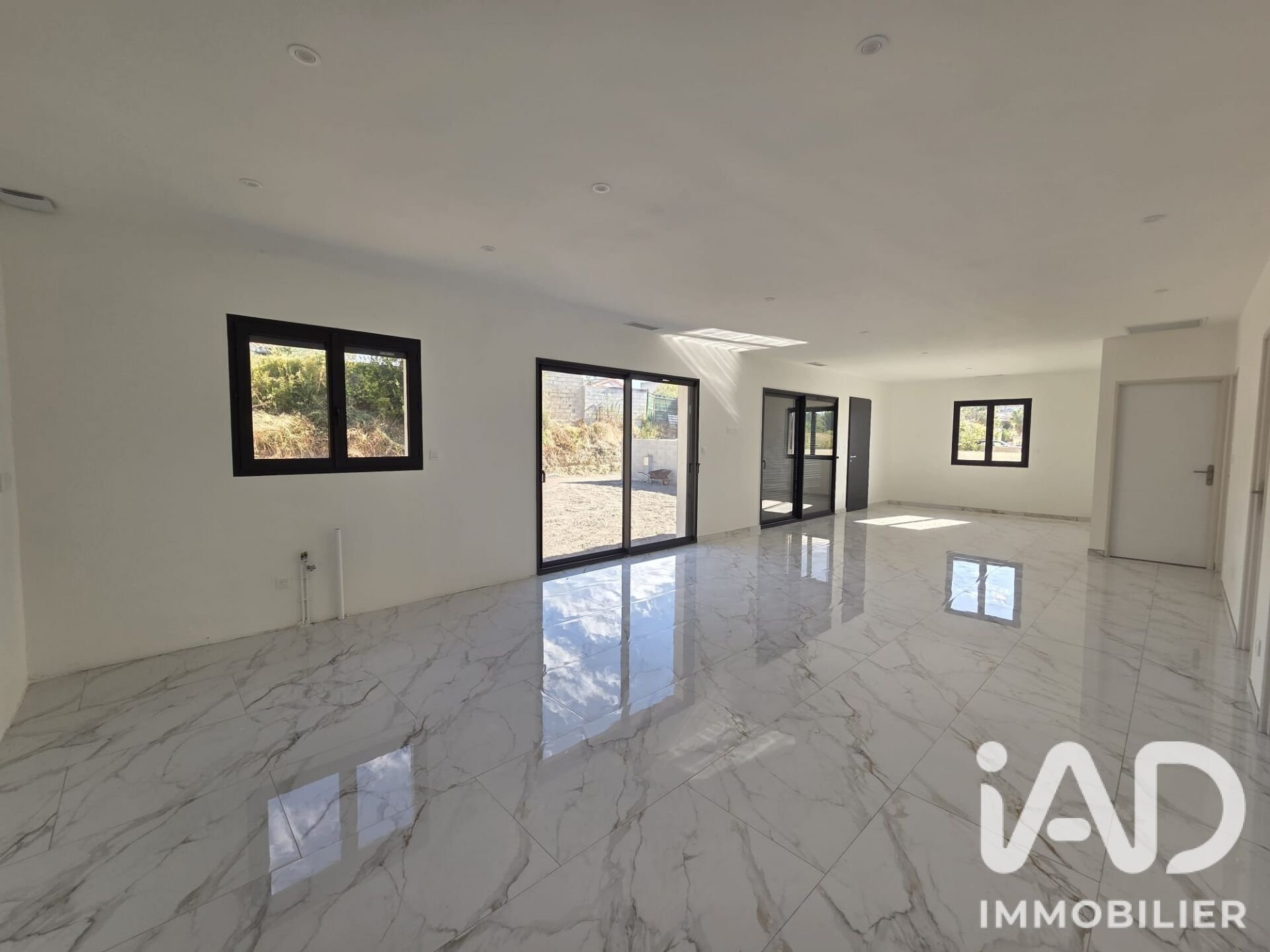 Maison à vendre, 100m², Villeneuve-lès-Béziers