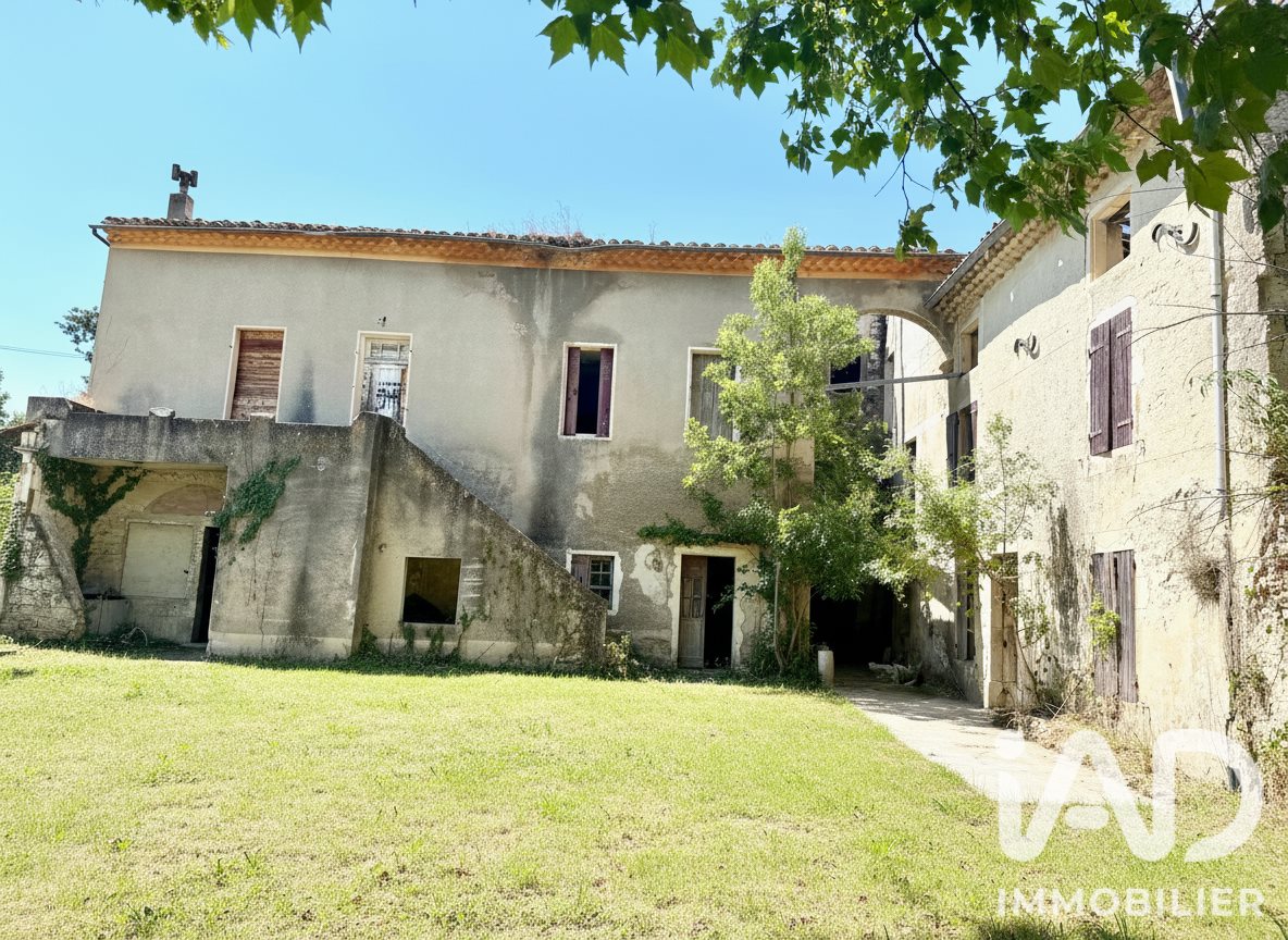 Maison à vendre, 900m², Montboucher-sur-Jabron