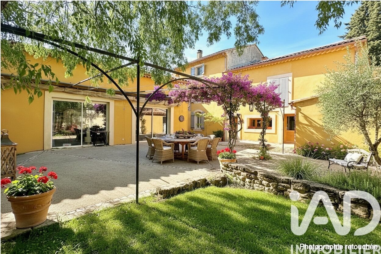 Maison à vendre, 300m², Camaret-sur-Aigues