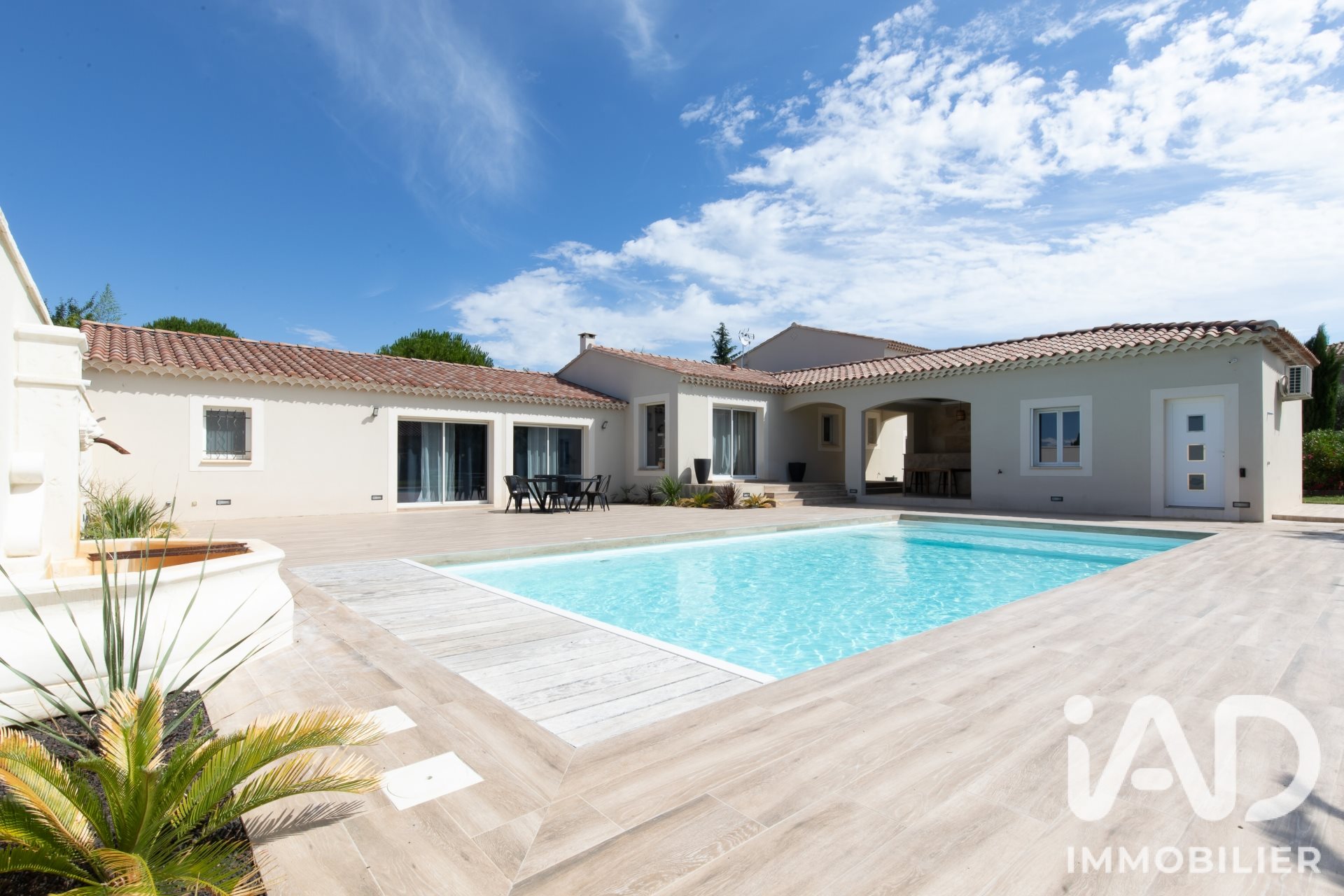 Maison à vendre, 275m², Aubignan