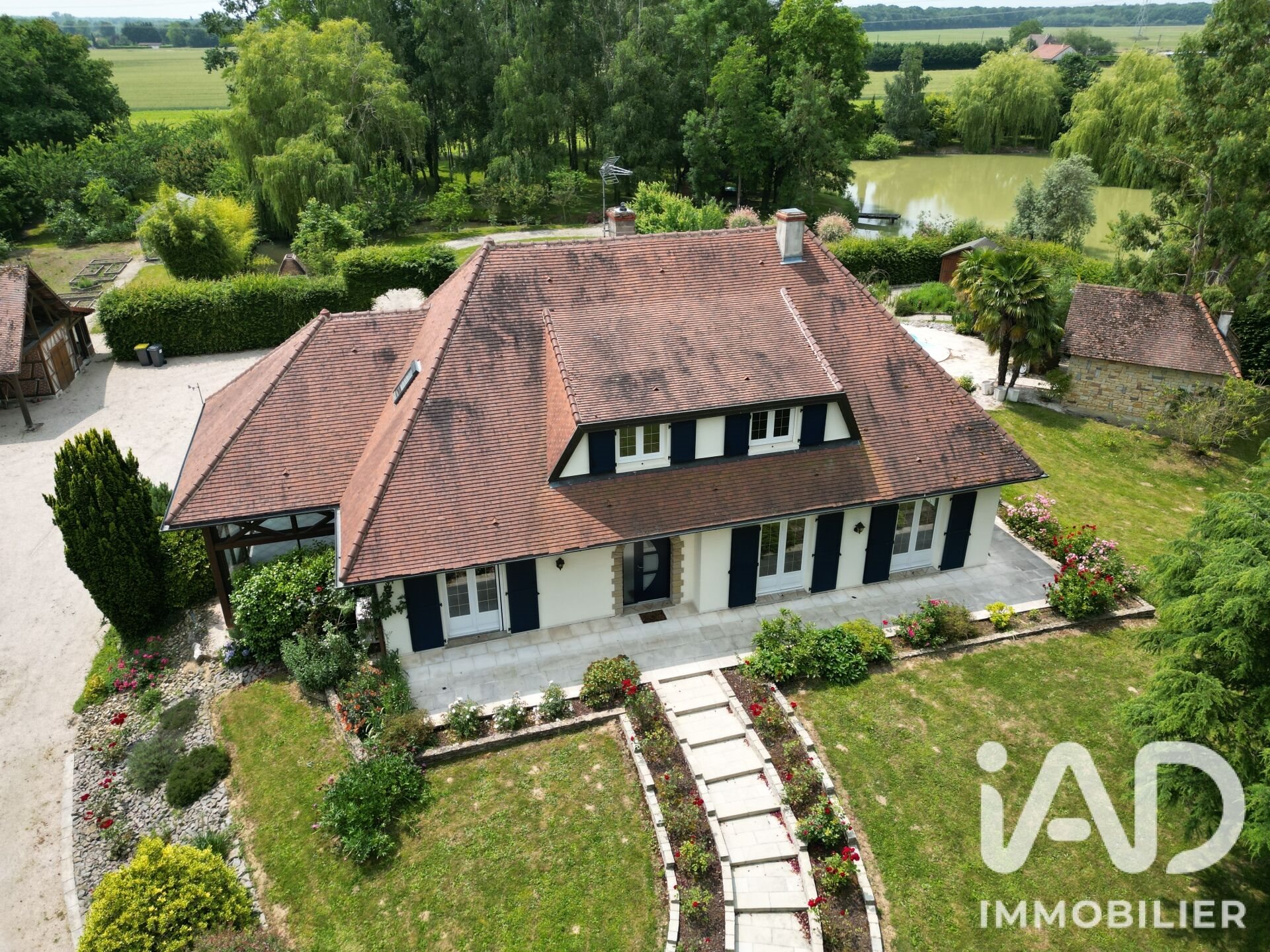 Maison à vendre, 216m², Mervans