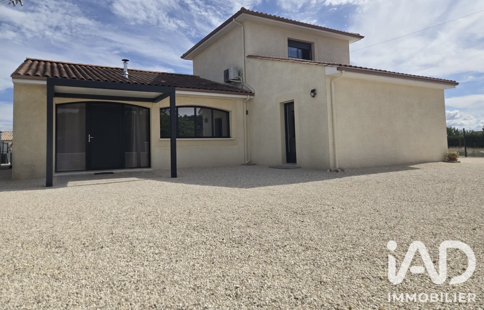 Maison à vendre, 156m², Bouniagues