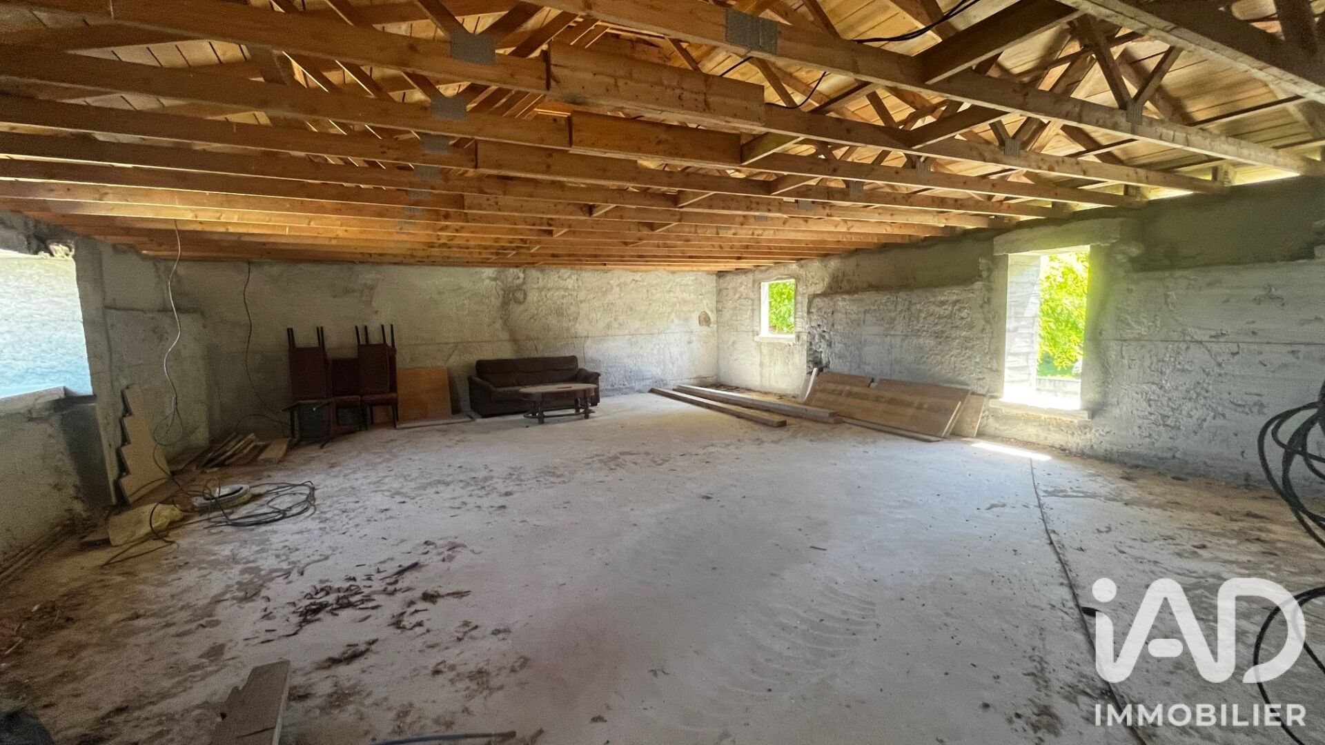 Maison à vendre, 240m², Aigre