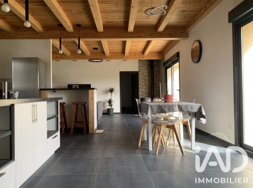 Maison à vendre, 141m², Saint-Médard-de-Mussidan