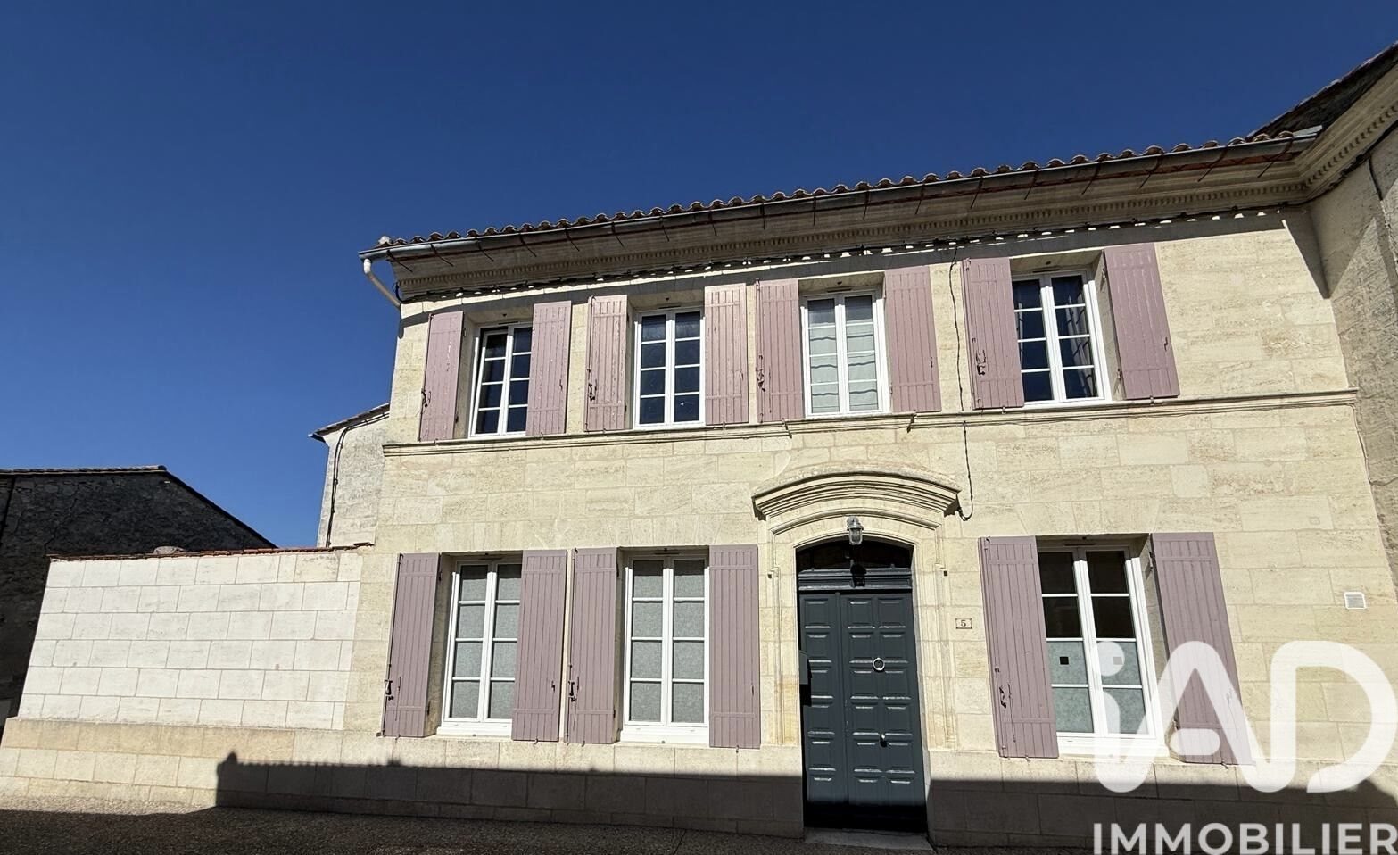 Maison à vendre, 163m², Saint-Romain-la-Virvée