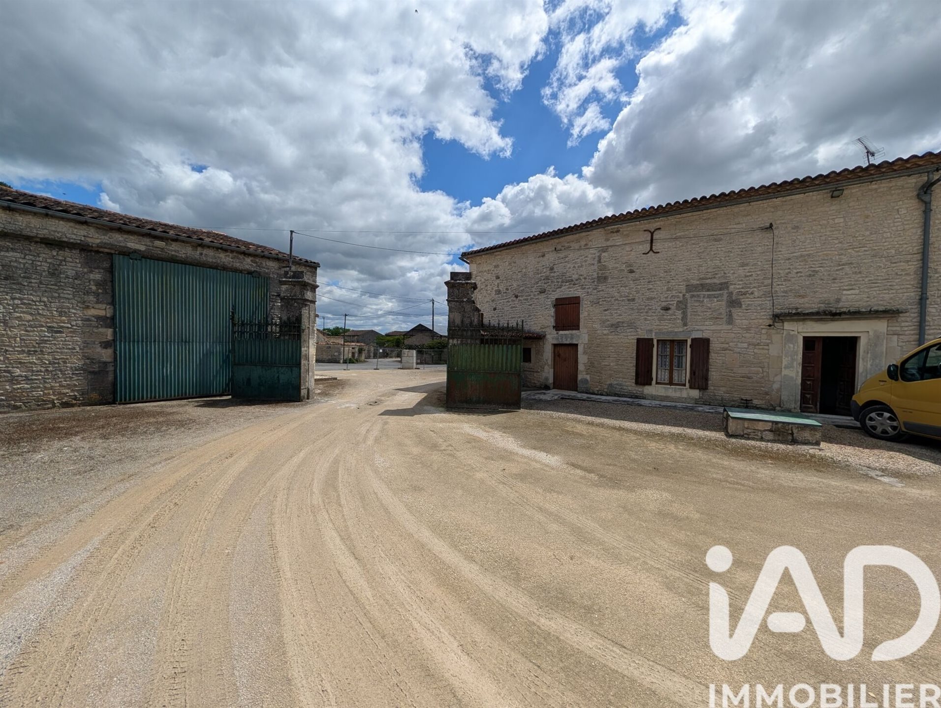 Maison à vendre, 132m², Echallat
