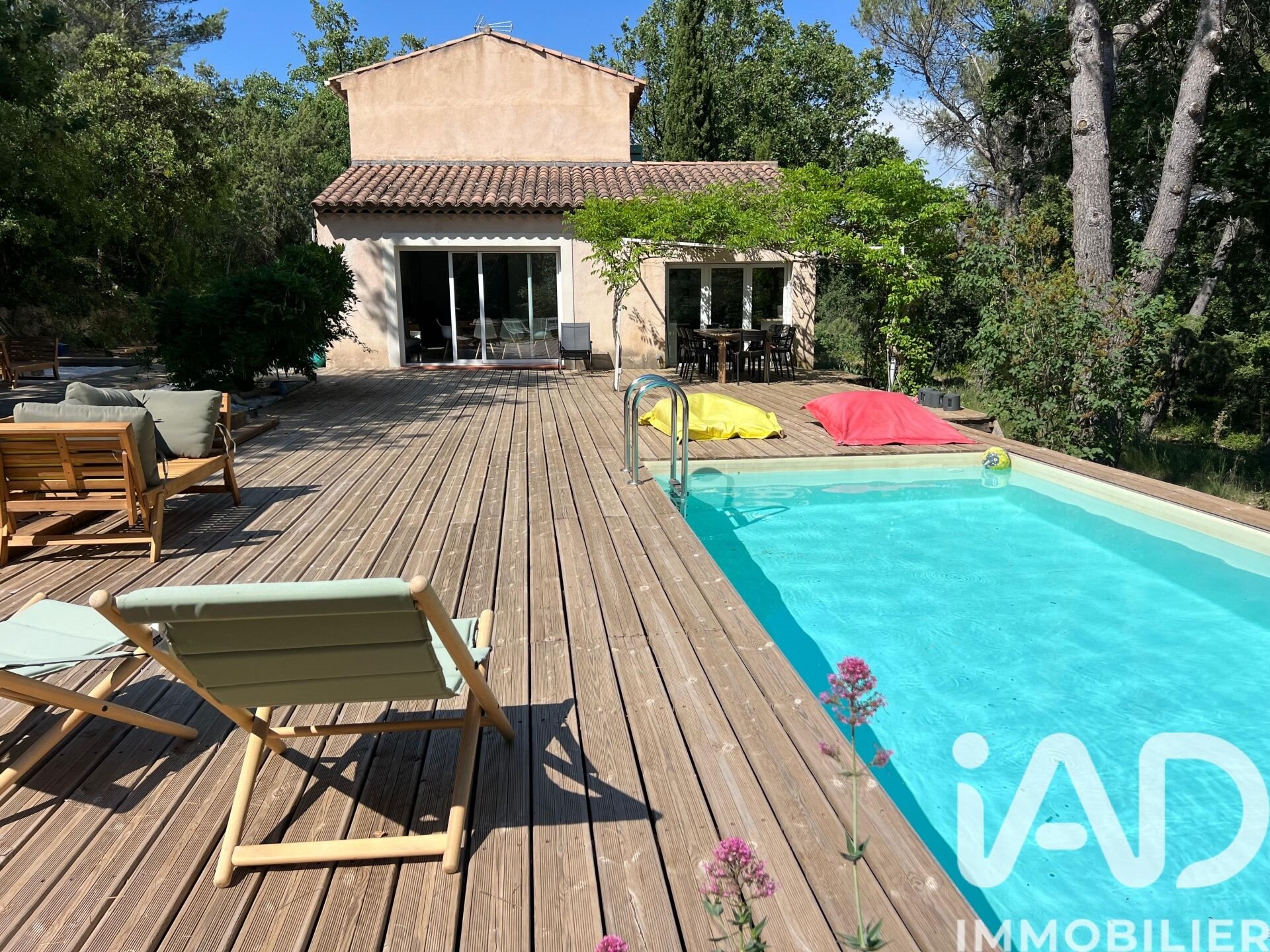 Maison à vendre, 133m², Saint-Maximin-la-Sainte-Baume