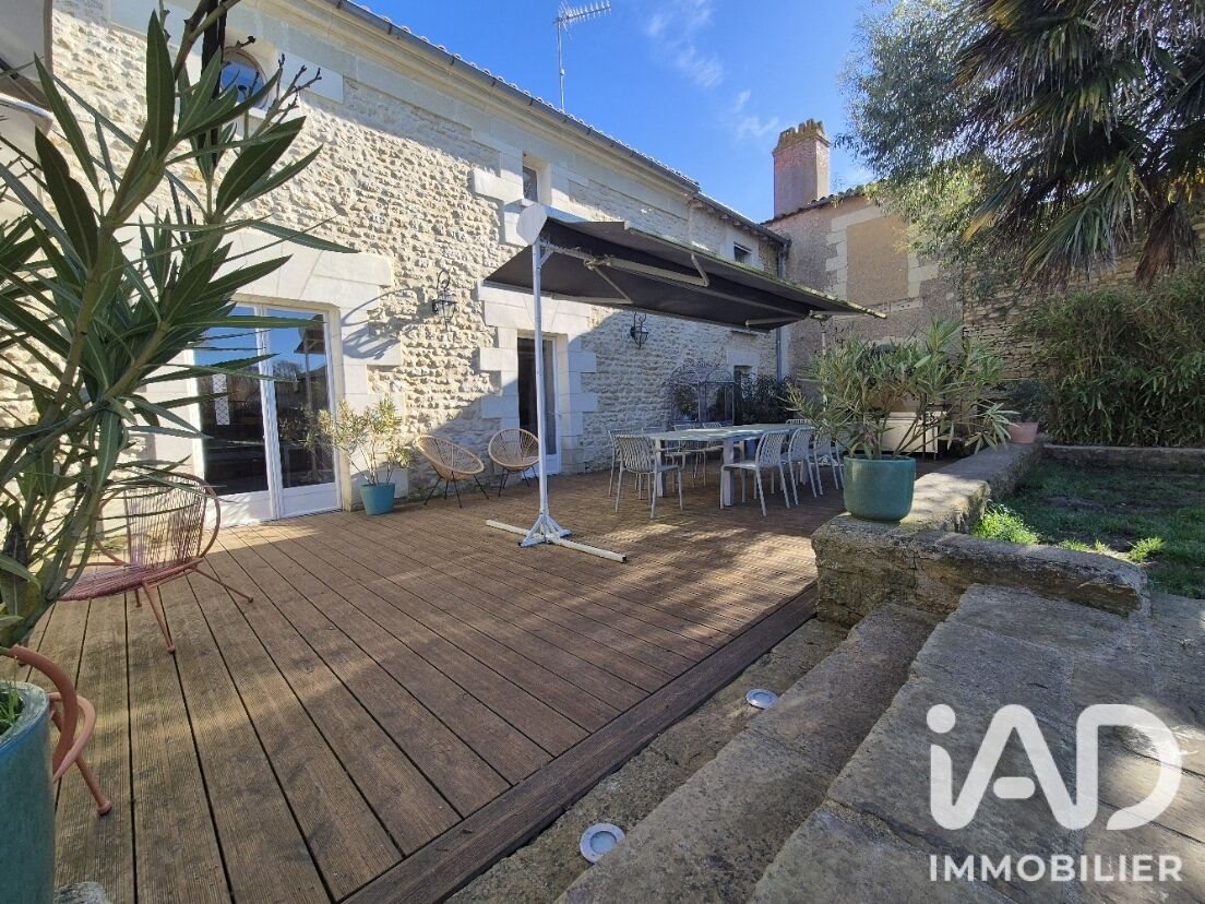 Maison à vendre, 290m², Sainte-Verge