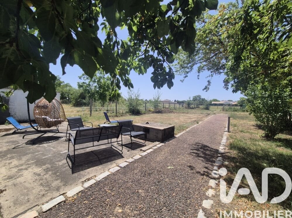 Maison à vendre, 161m², Saint-Léger-de-Montbrun