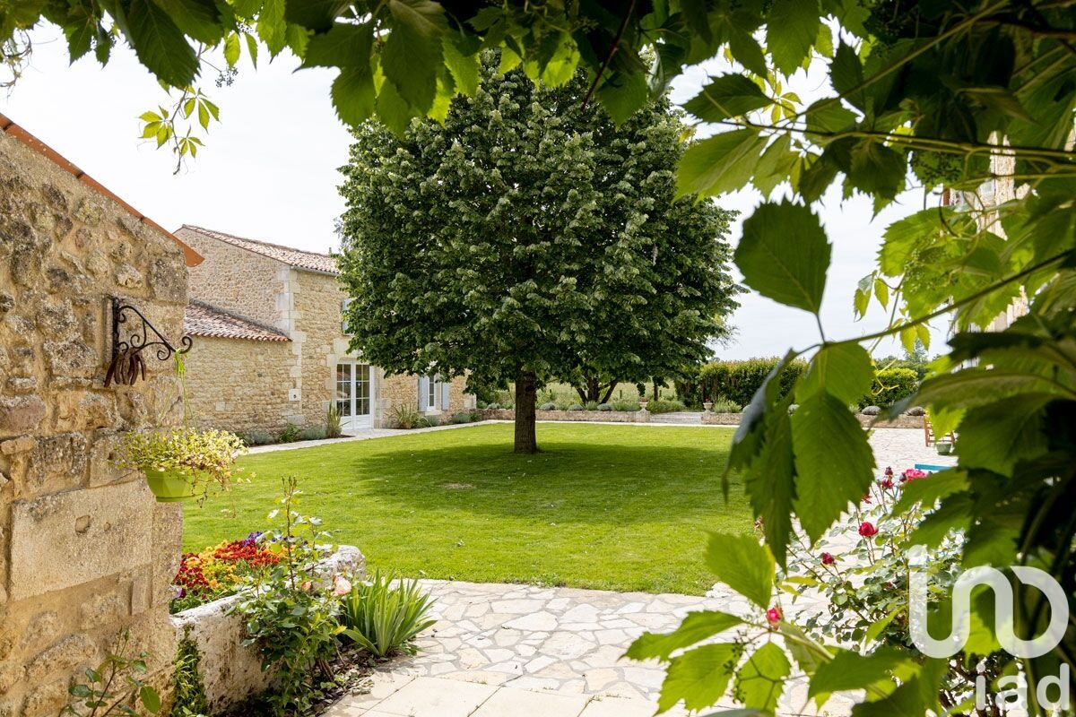 Maison à vendre, 494m², La Gripperie-Saint-Symphorien