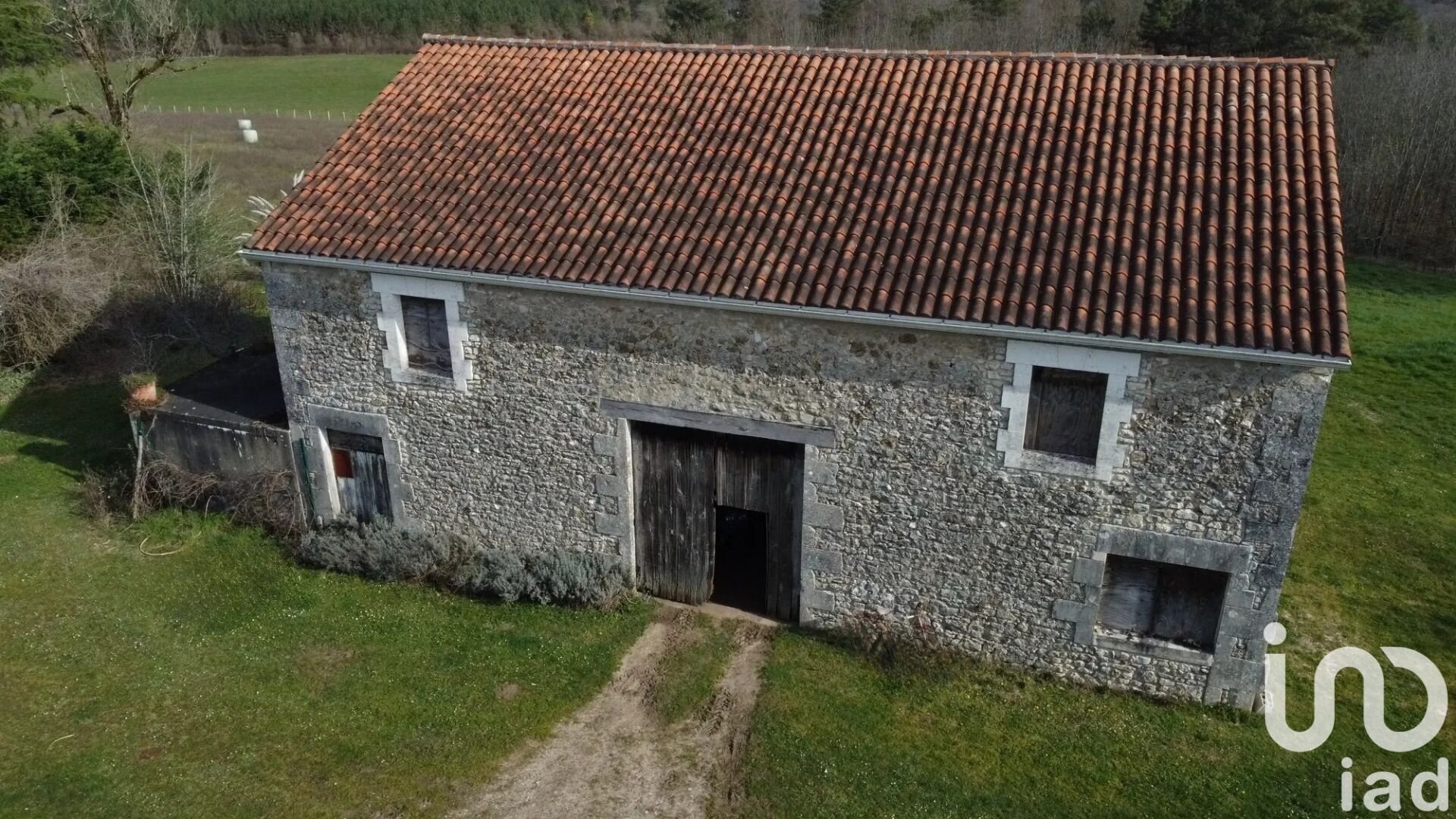 Maison à vendre, 162m², Montbron