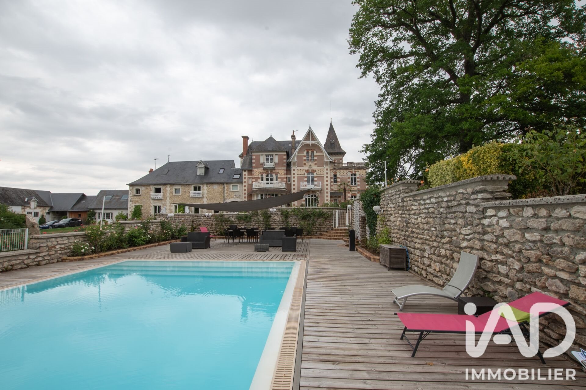 Maison à vendre, 2000m², Châtillon-sur-Indre