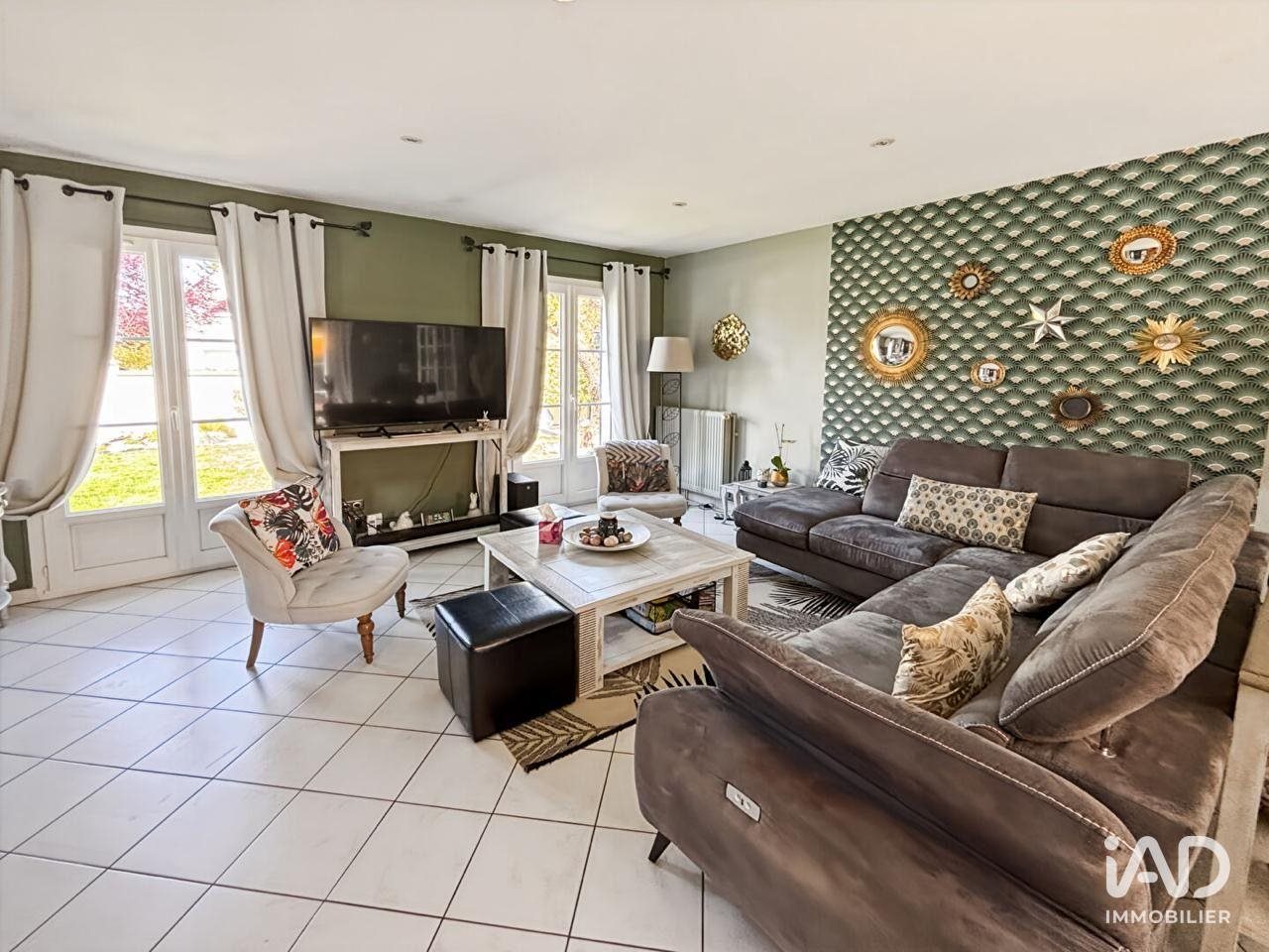Maison à vendre, 141m², Vaux-le-Pénil