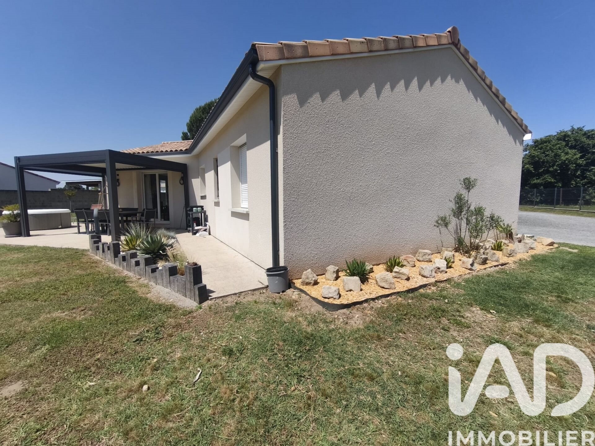 Maison à vendre, 95m², Lamothe-Montravel