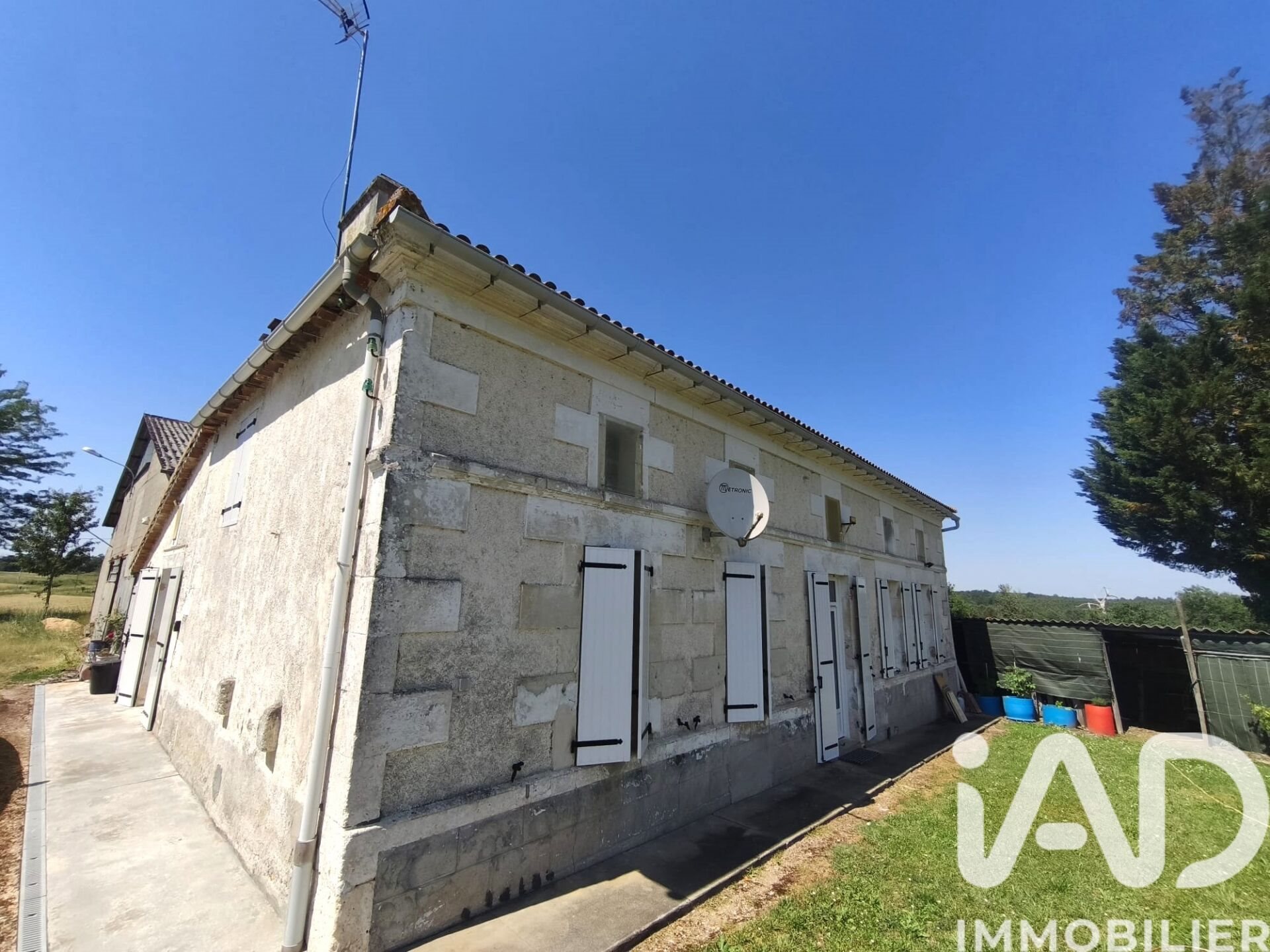 Maison à vendre, 106m², Neuvicq