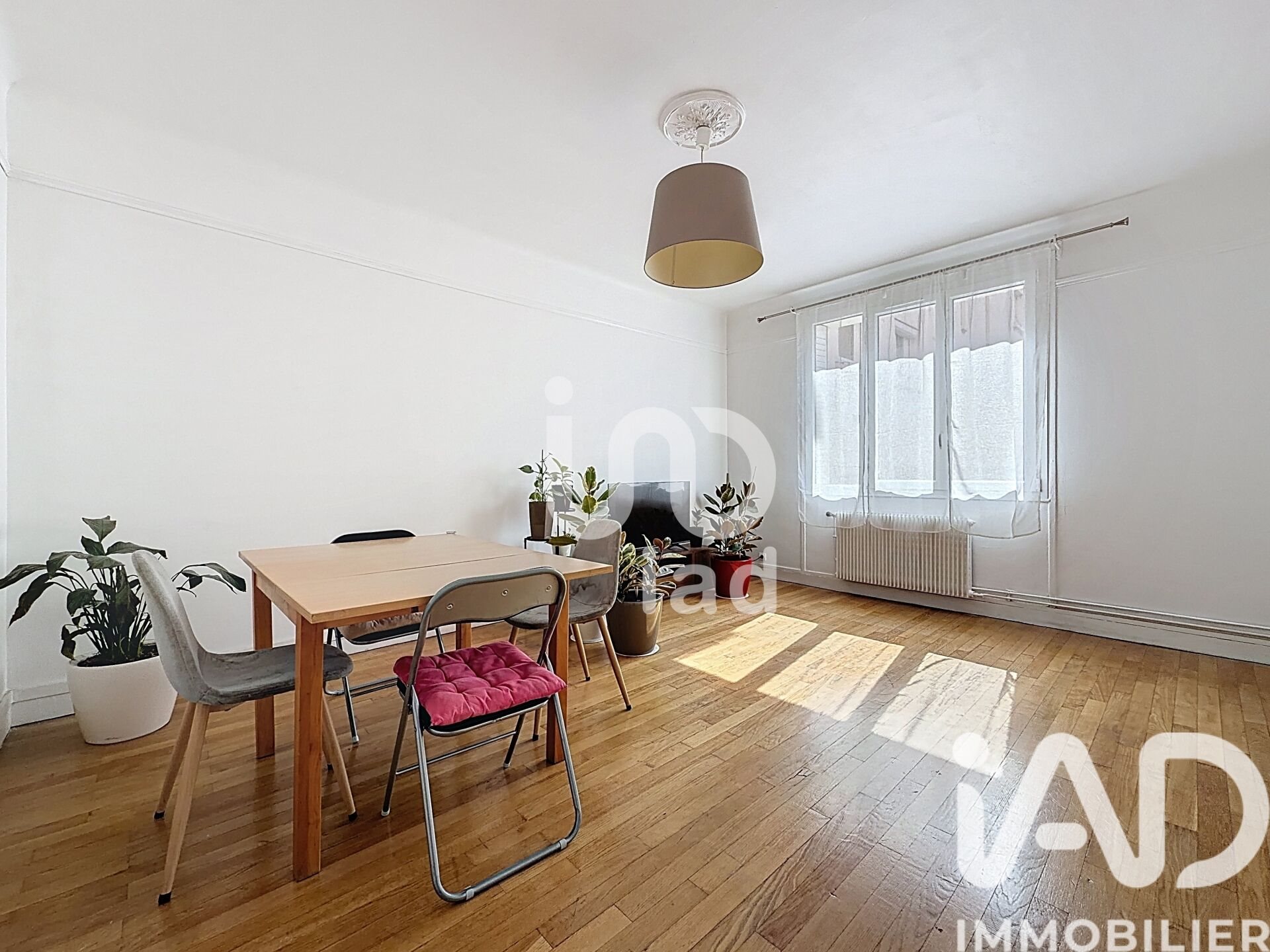 Appartement à vendre, 71m², Courbevoie
