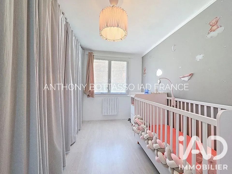 Appartement à vendre, 64m², Solliès-Pont