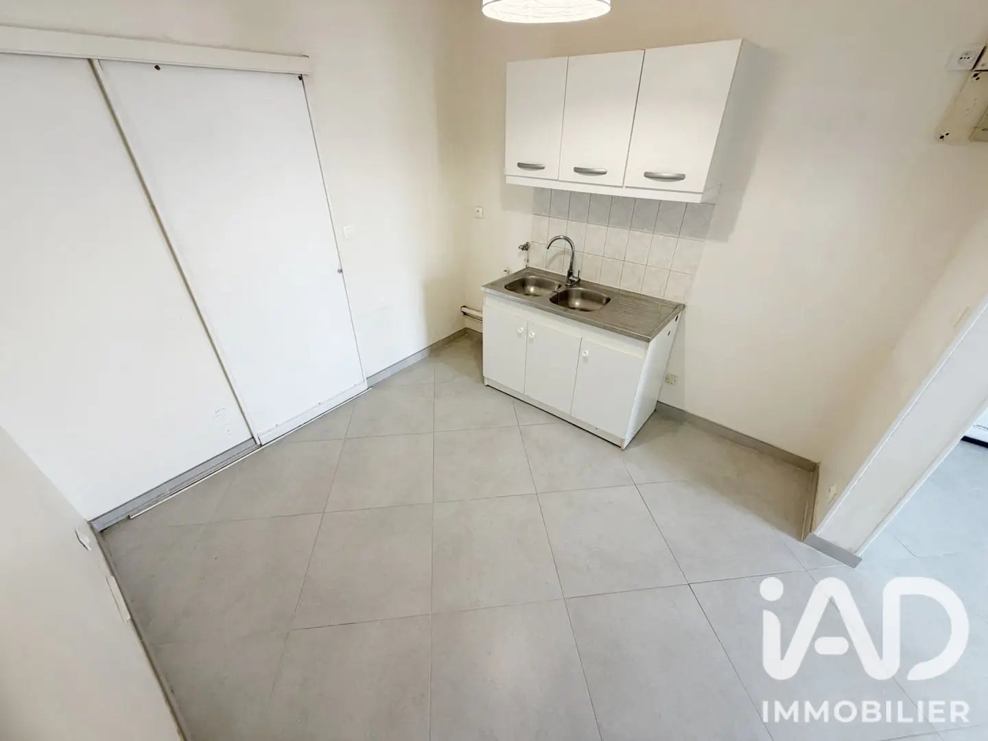 Appartement à louer, 26m², Pont-Sainte-Maxence