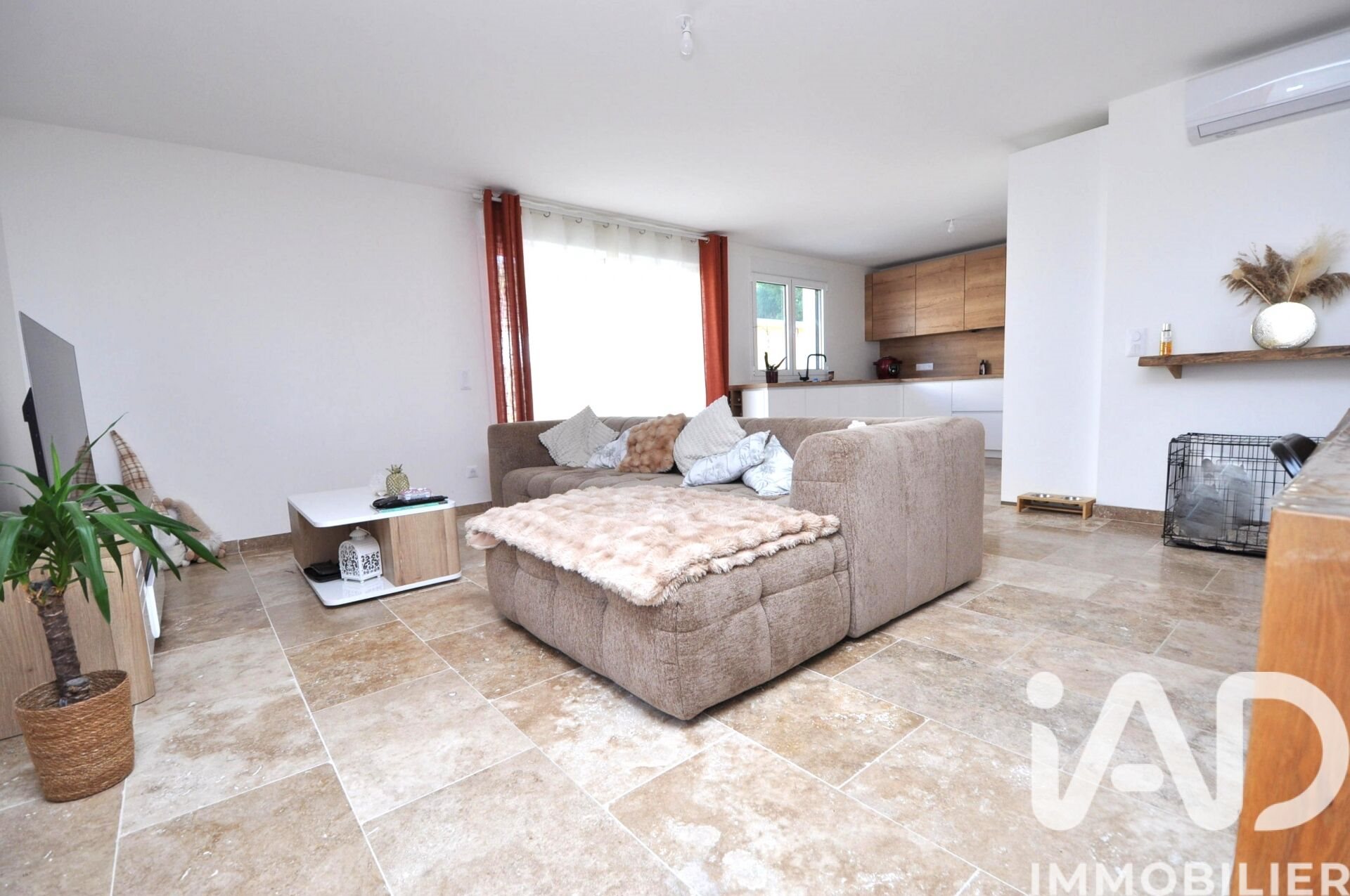 Maison à vendre, 130m², Bruyères-le-Châtel