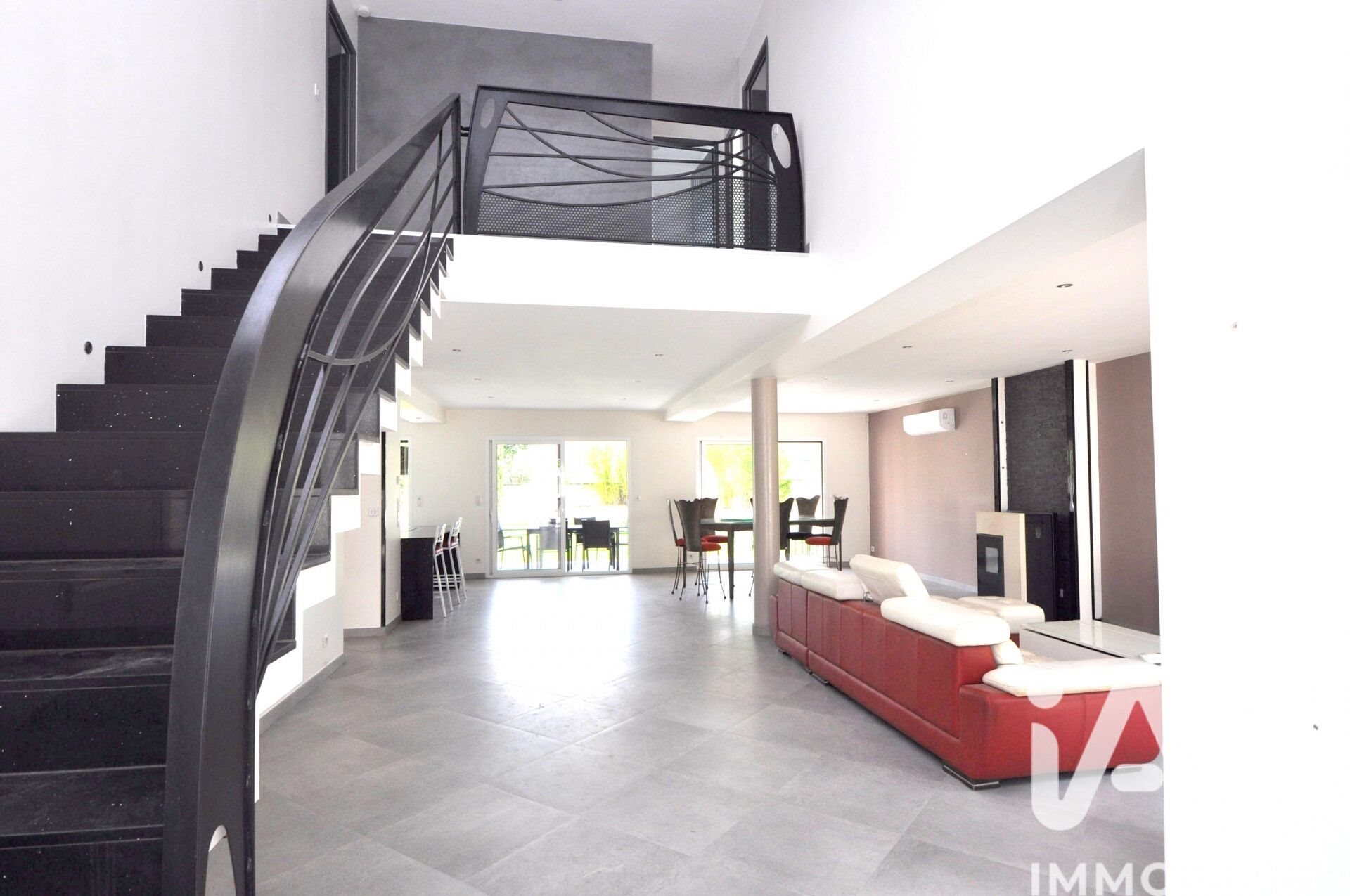 Maison à vendre, 178m², Bruyères-le-Châtel