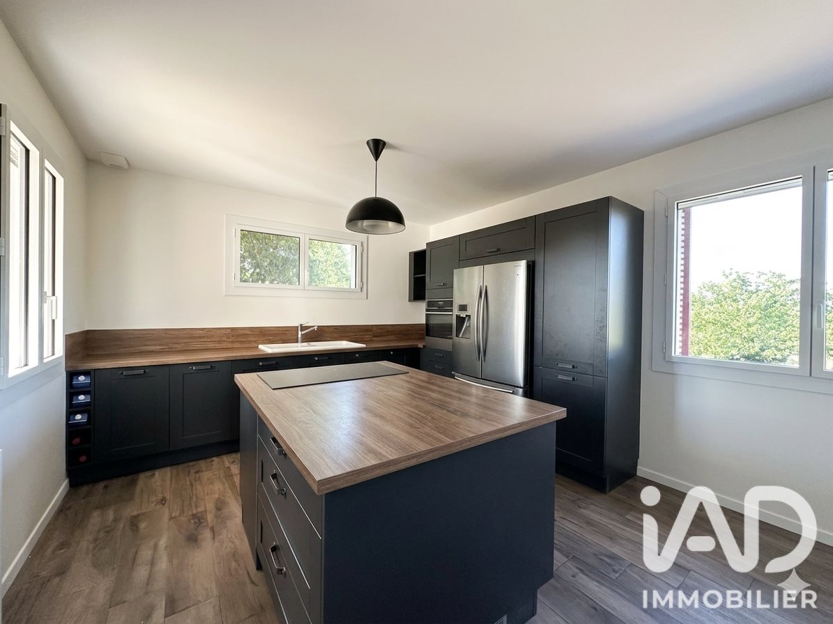 Maison à vendre, 120m², Sainte-Bazeille