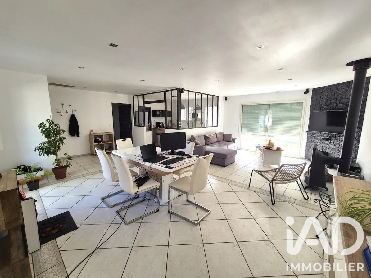 Maison à vendre, 122m², Izon