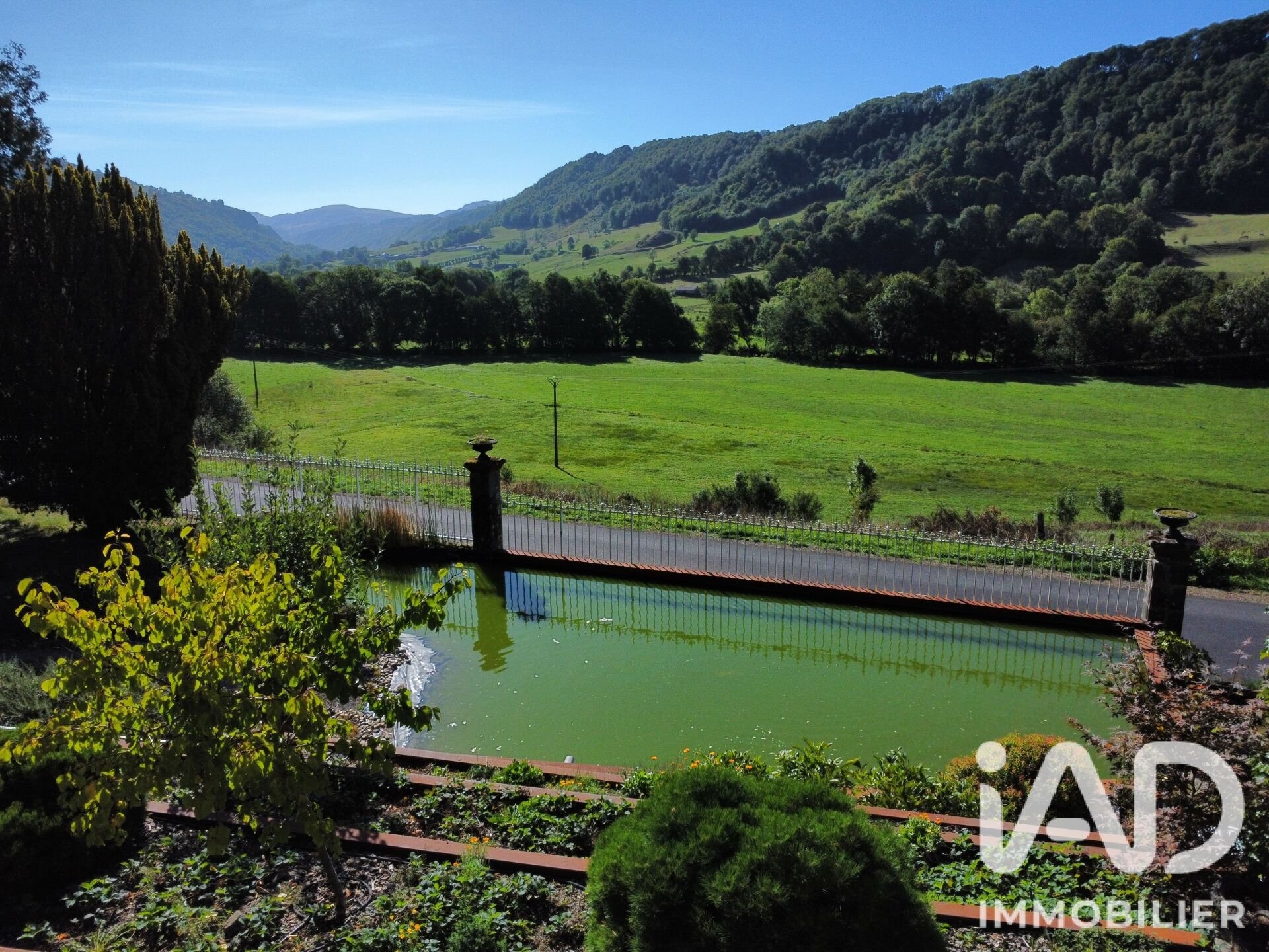 Maison à vendre, 305m², Saint-Martin-Valmeroux