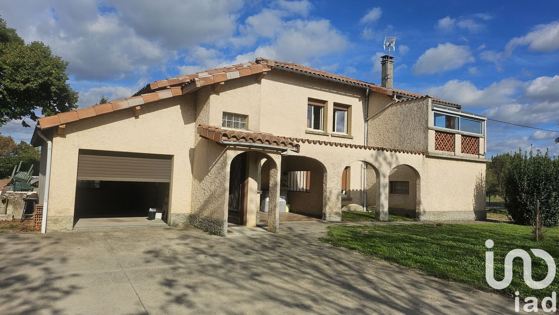 Maison à vendre, 287m², Saint-Julien-sur-Garonne