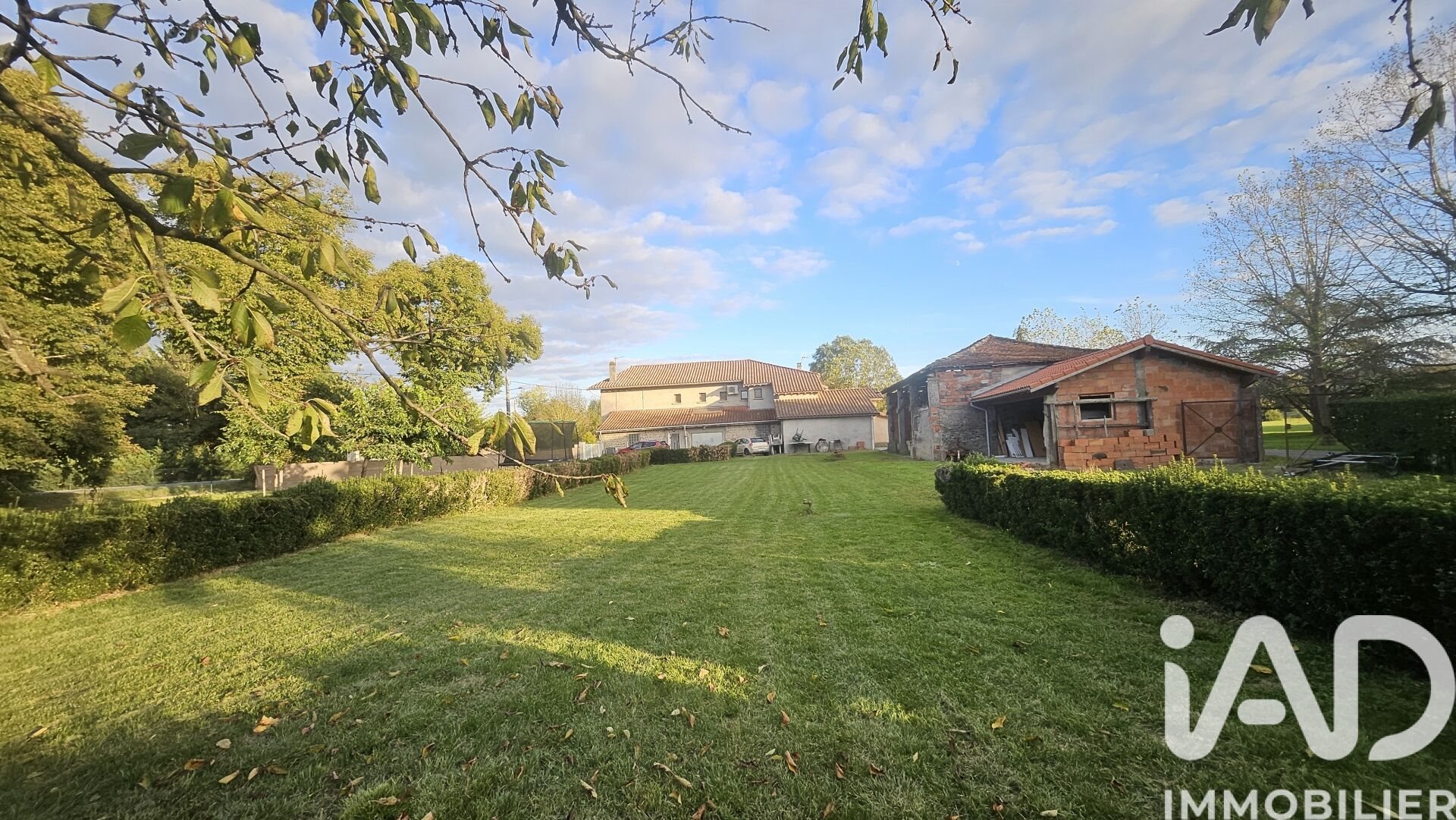 Maison à vendre, 287m², Saint-Julien-sur-Garonne