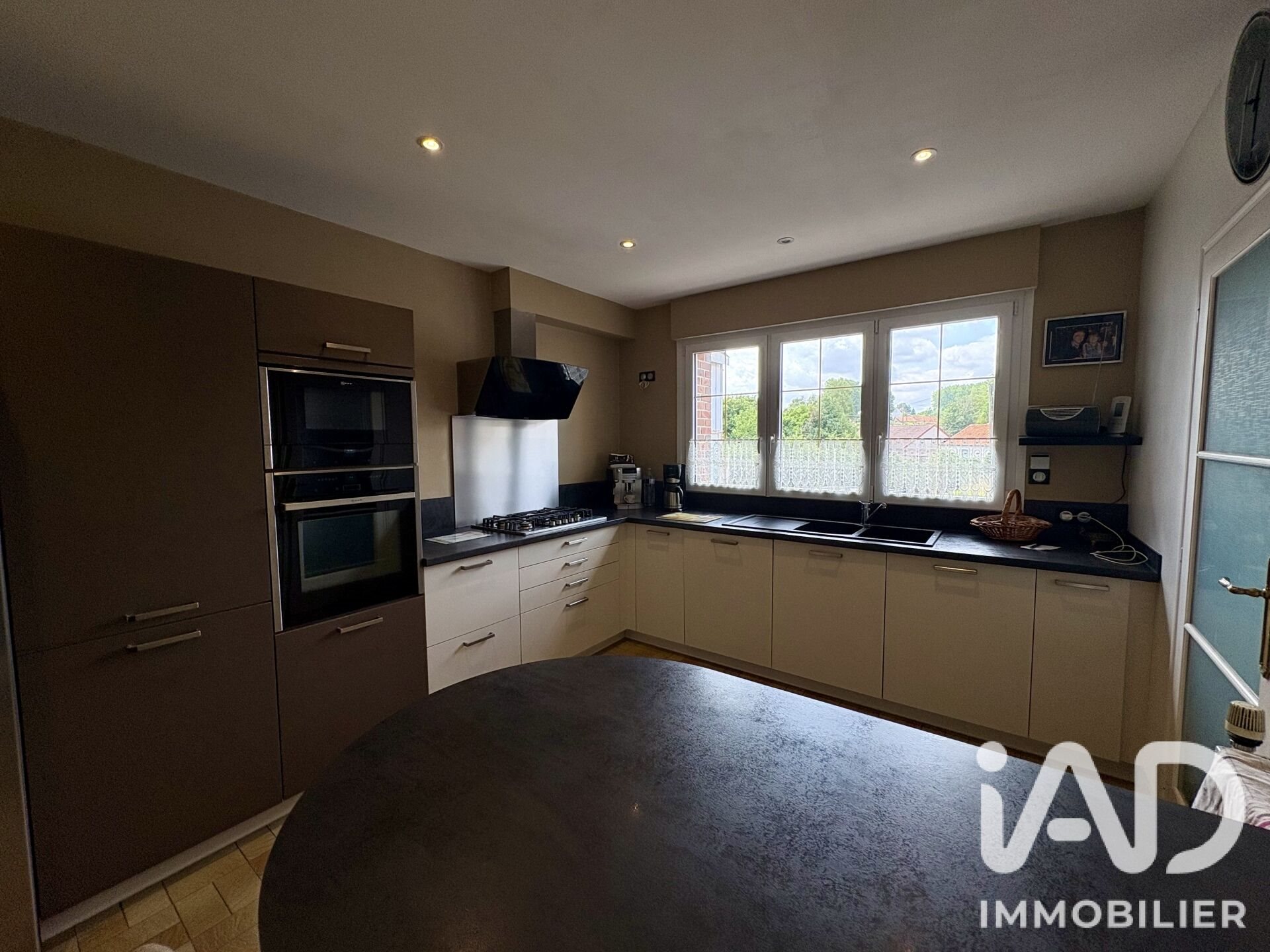 Maison à vendre, 234m², Bergueneuse