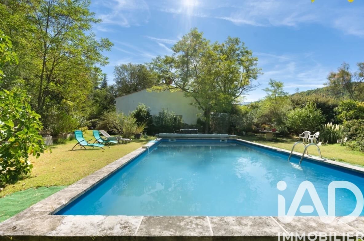 Maison à vendre, 239m², Saignon