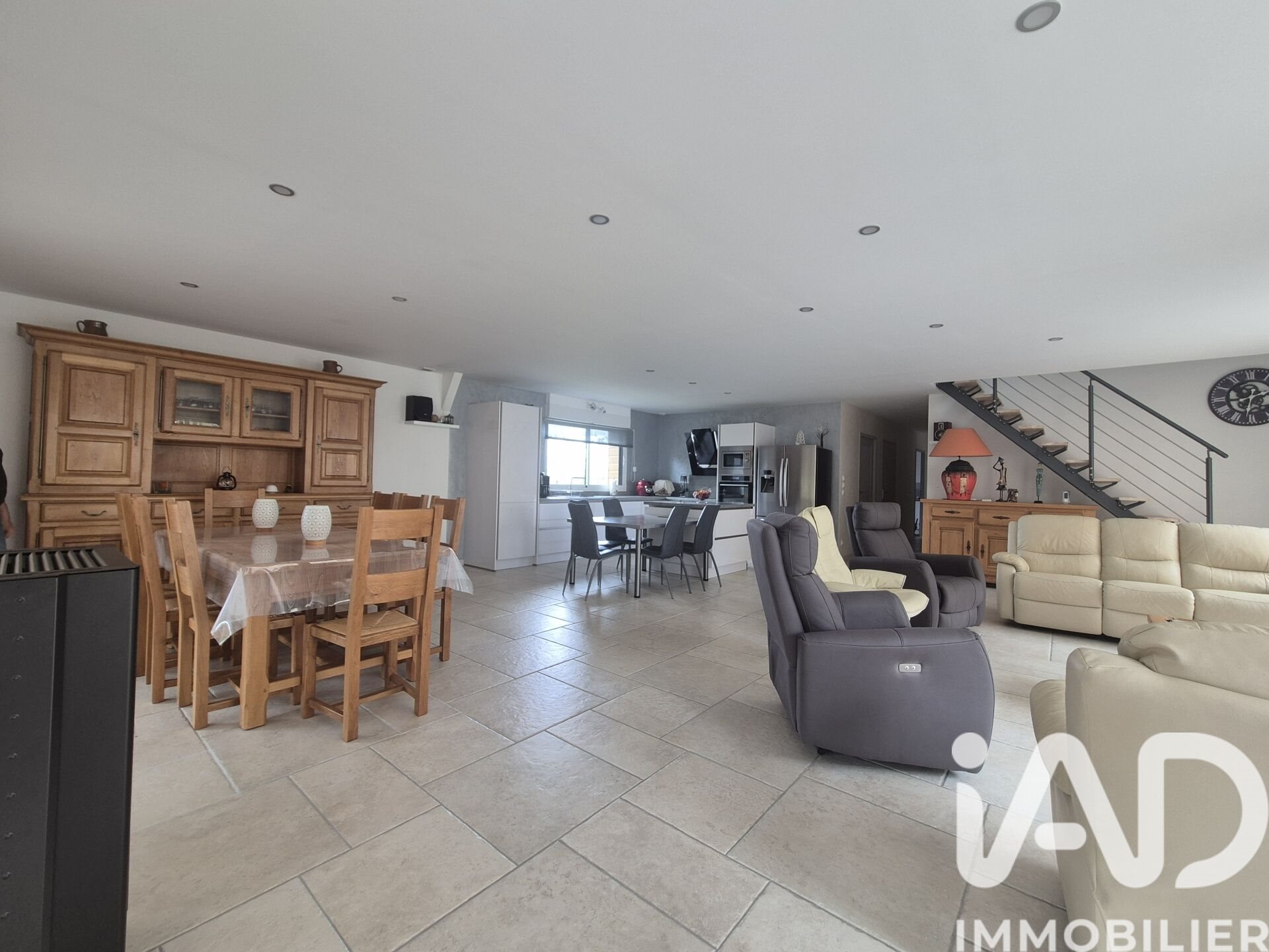 Maison à vendre, 201m², Mignières
