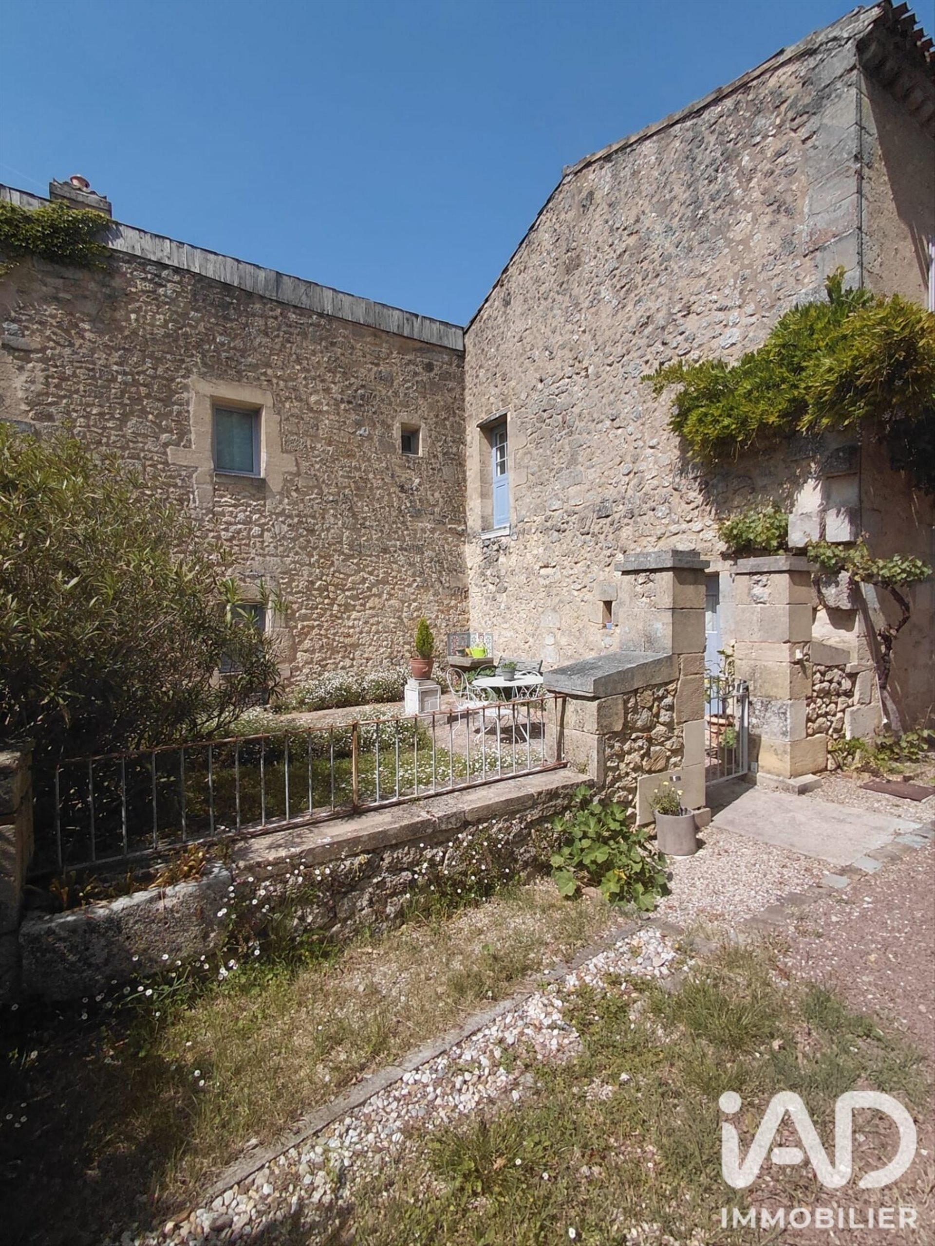 Maison à vendre, 280m², Saint-Quentin-de-Baron