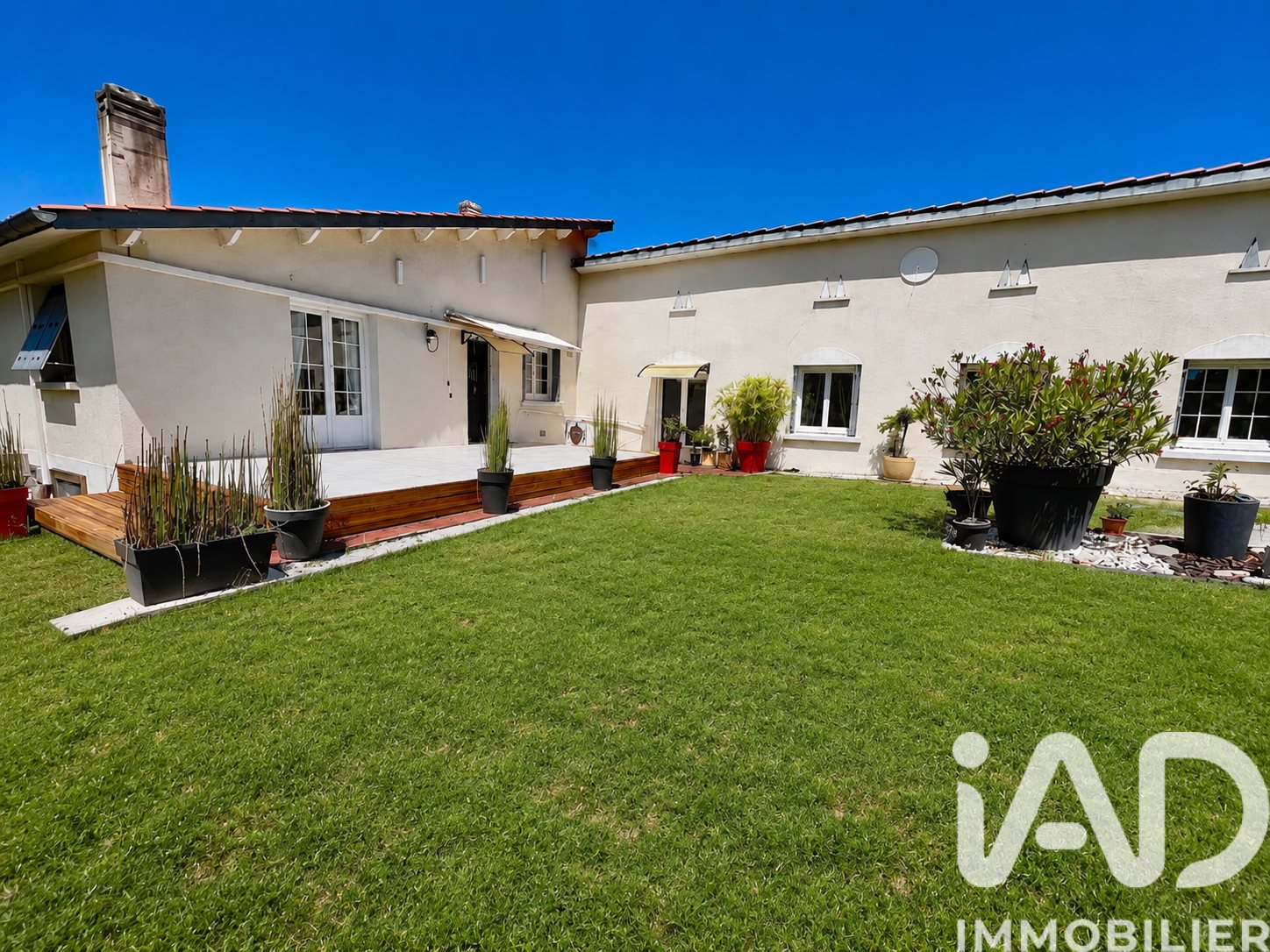 Maison à vendre, 180m², Barbezieux-Saint-Hilaire