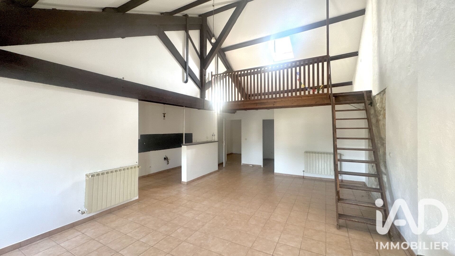 Appartement à vendre, 65m², Pont-Saint-Esprit