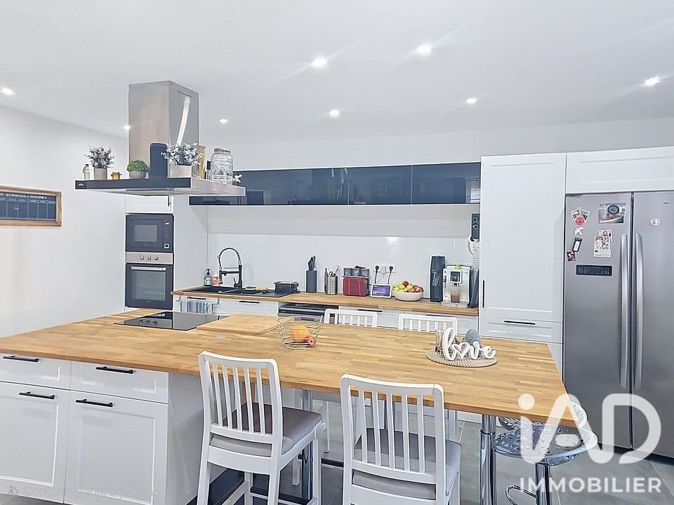 Maison à vendre, 165m², Vouziers