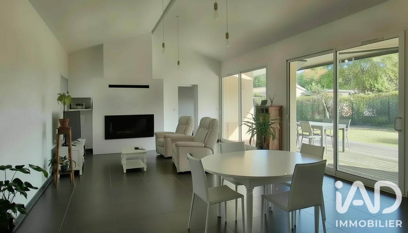 Maison à vendre, 128m², Saint-Selve