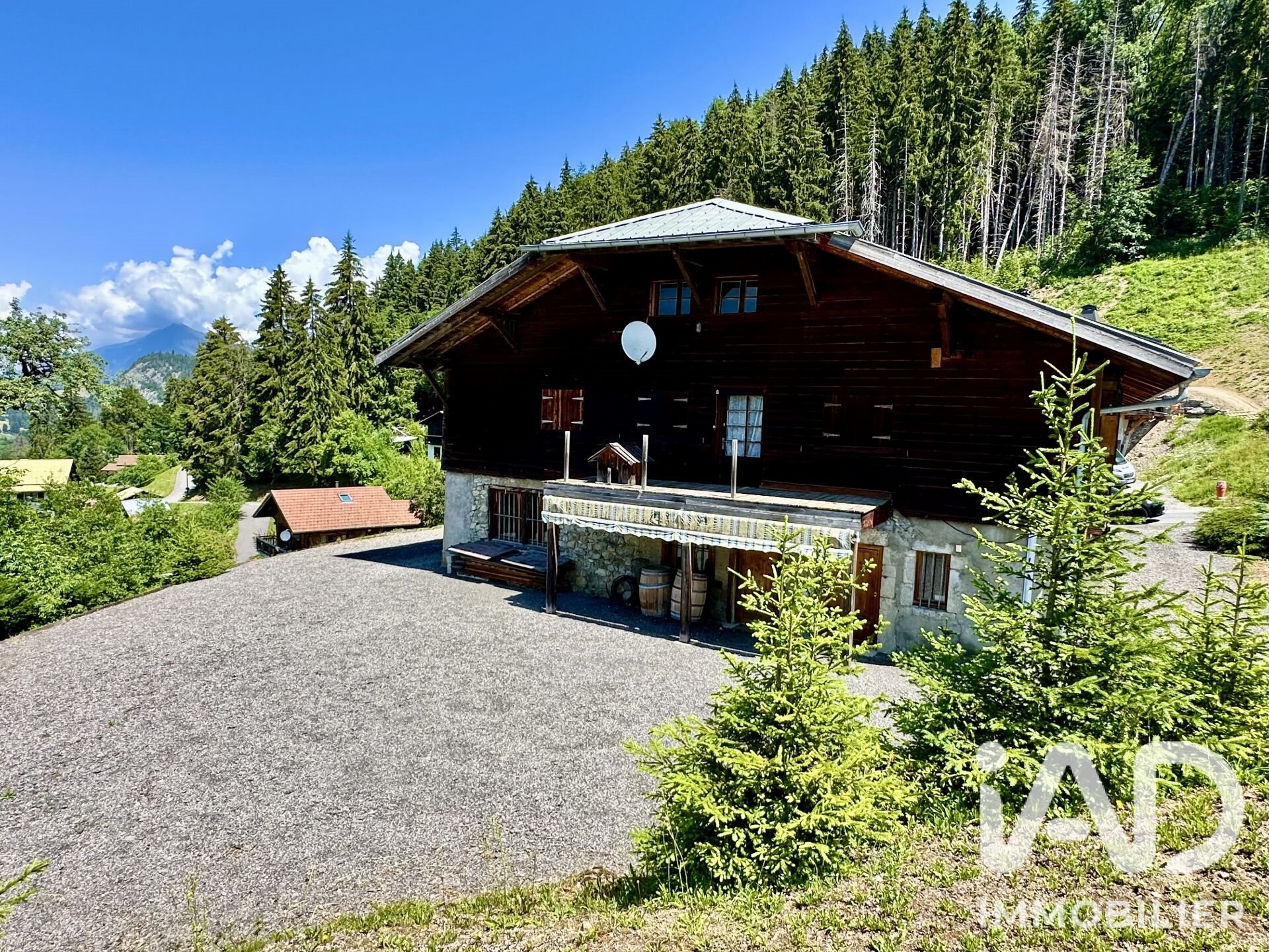 Maison à vendre, 300m², Arâches-la-Frasse (Les Carroz d'Arâches)