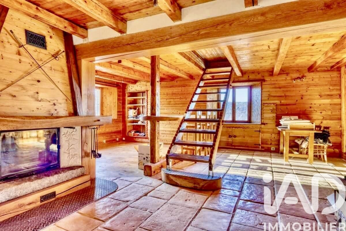 Maison à vendre, 300m², Arâches-la-Frasse (Les Carroz d'Arâches)