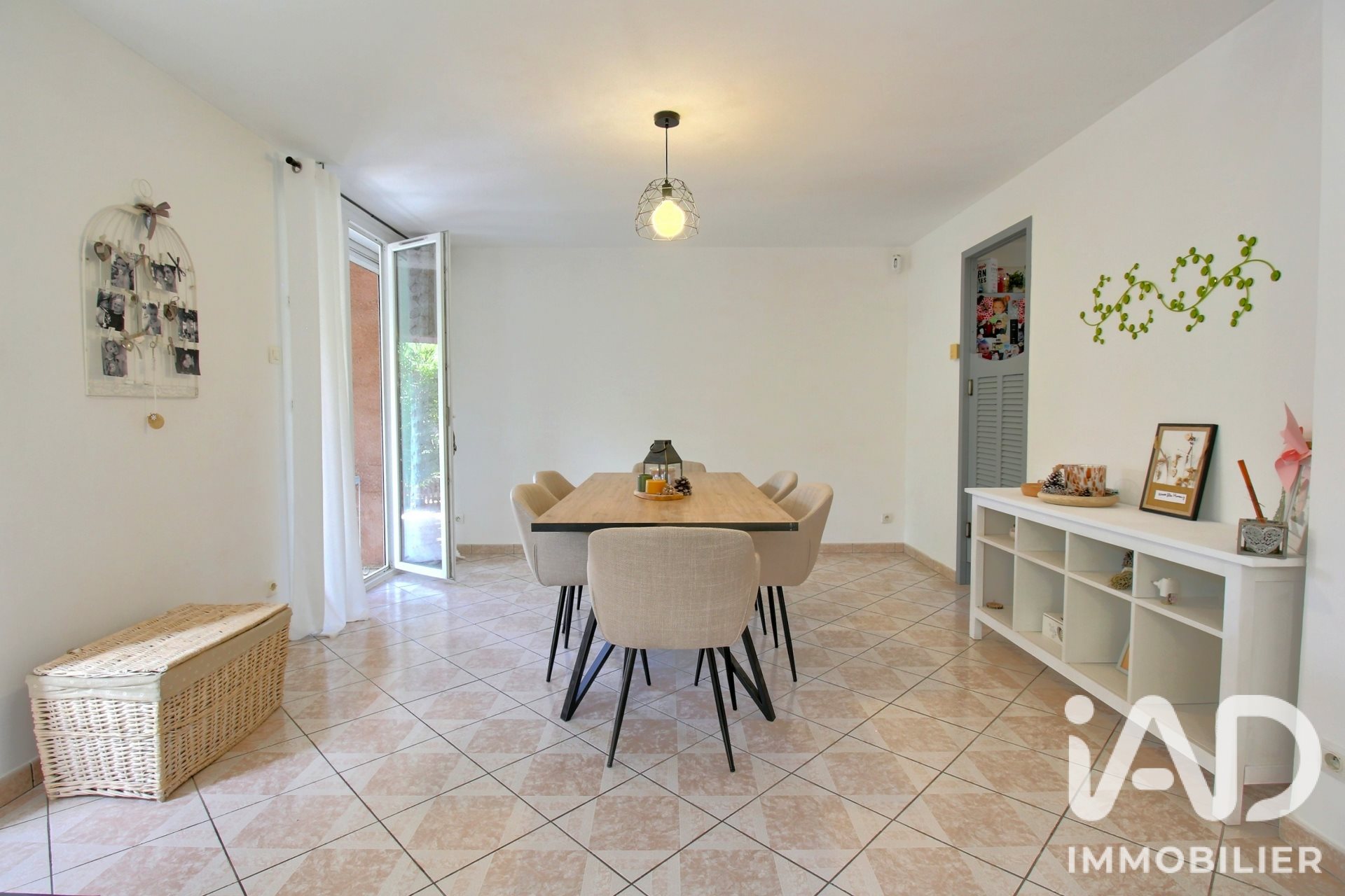 Maison à vendre, 73m², Trets
