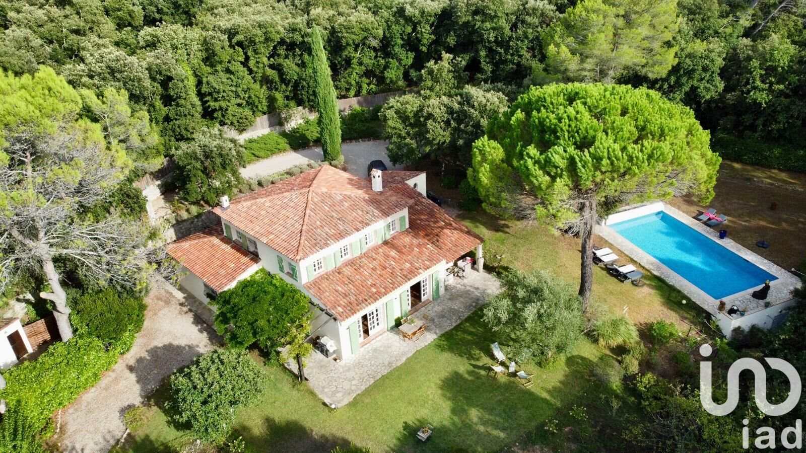 Maison à vendre, 270m², Montauroux