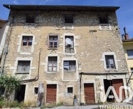 Maison à vendre, 400m², Moirans-en-Montagne