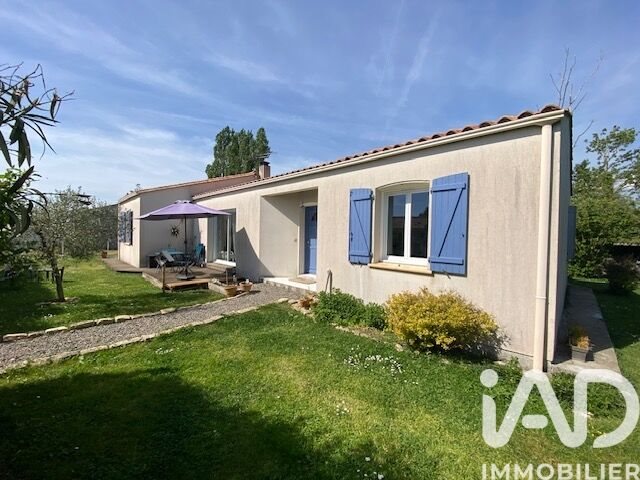Maison à vendre, 117m², Champagné-les-Marais