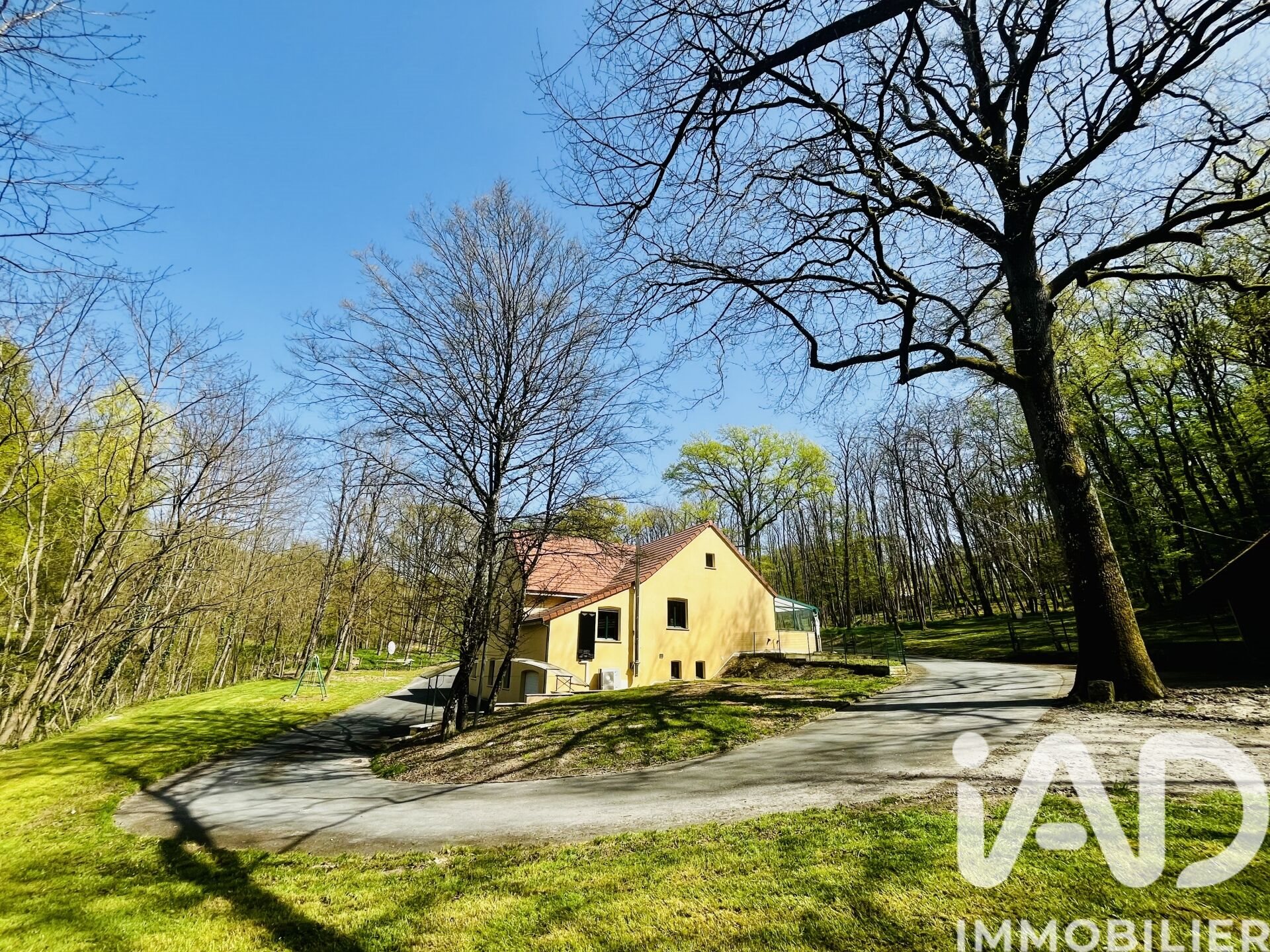 Maison à vendre, 337m², Thénioux
