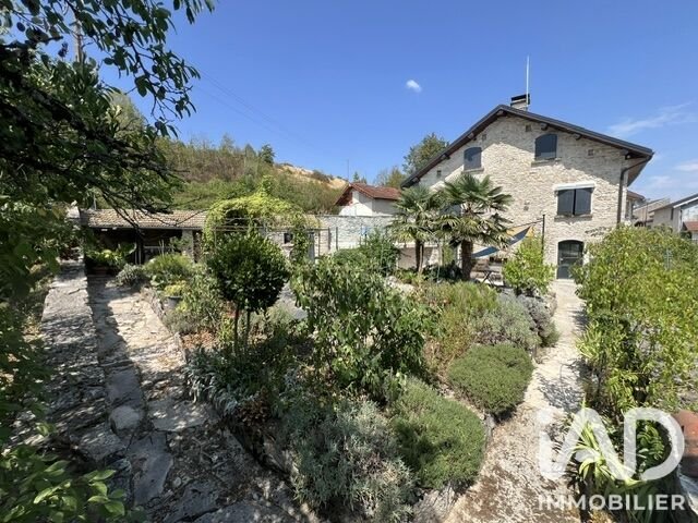 Maison à vendre, 135m², Orgelet