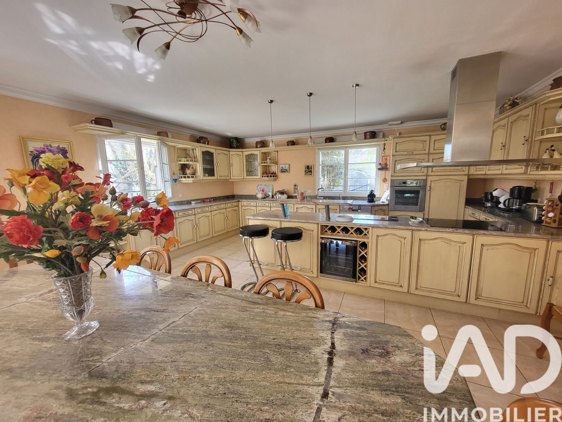 Maison à vendre, 353m², Vallères
