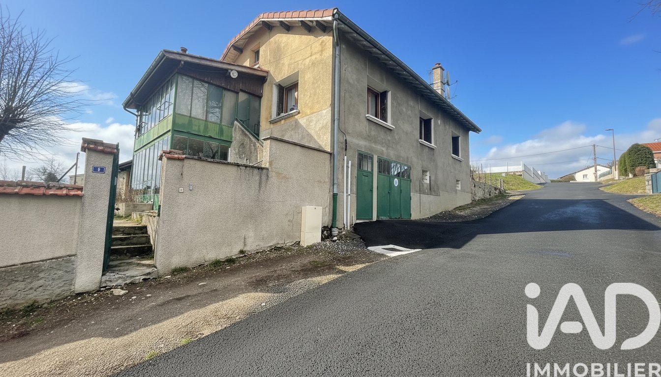 Maison à vendre, 150m², Craponne-sur-Arzon