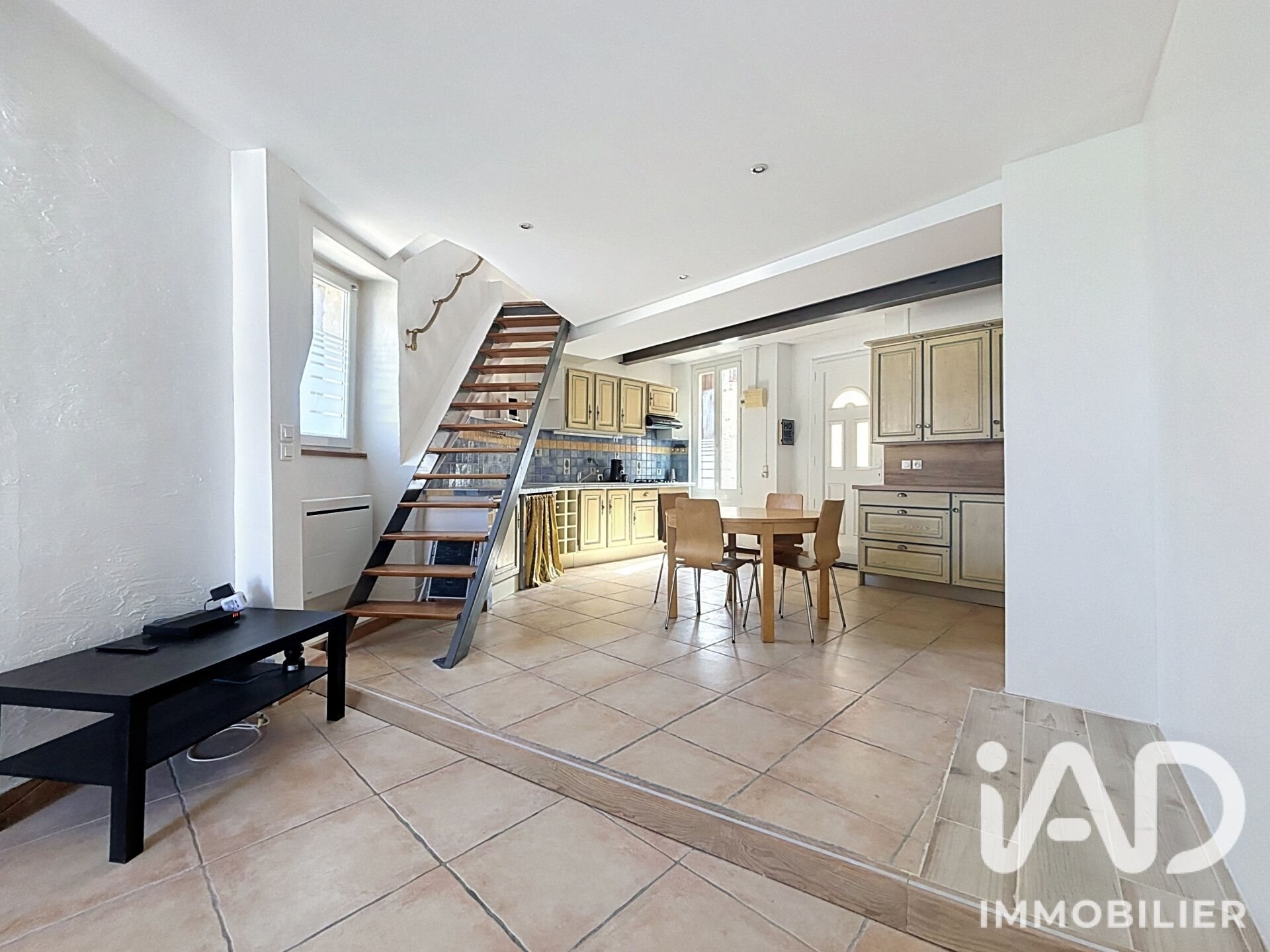 Maison à vendre, 92m², Magalas
