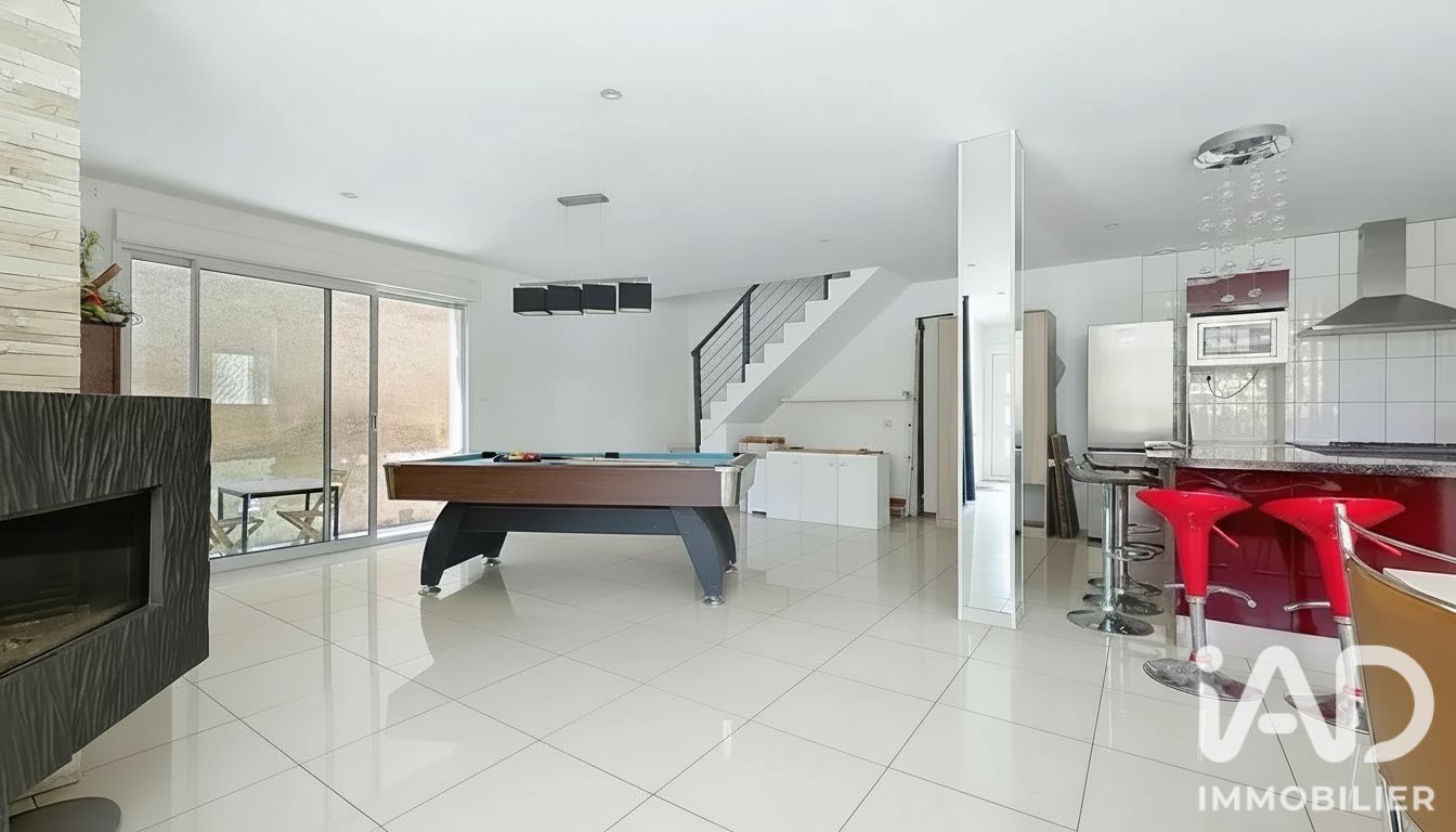 Maison à vendre, 157m², Chappes